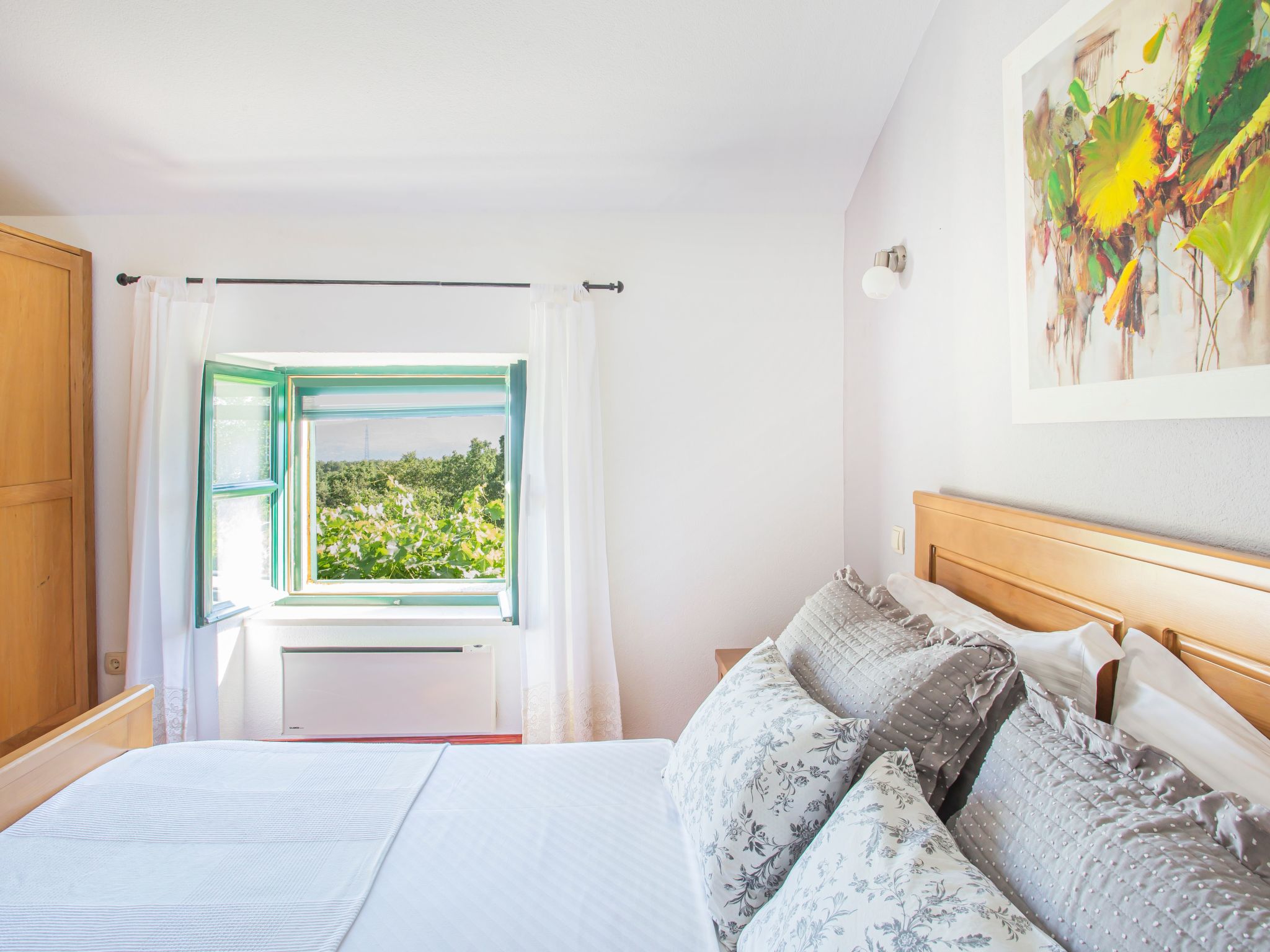 Großes Ferienhaus in Gornji Vinjani mit Pool - Image-tags.info