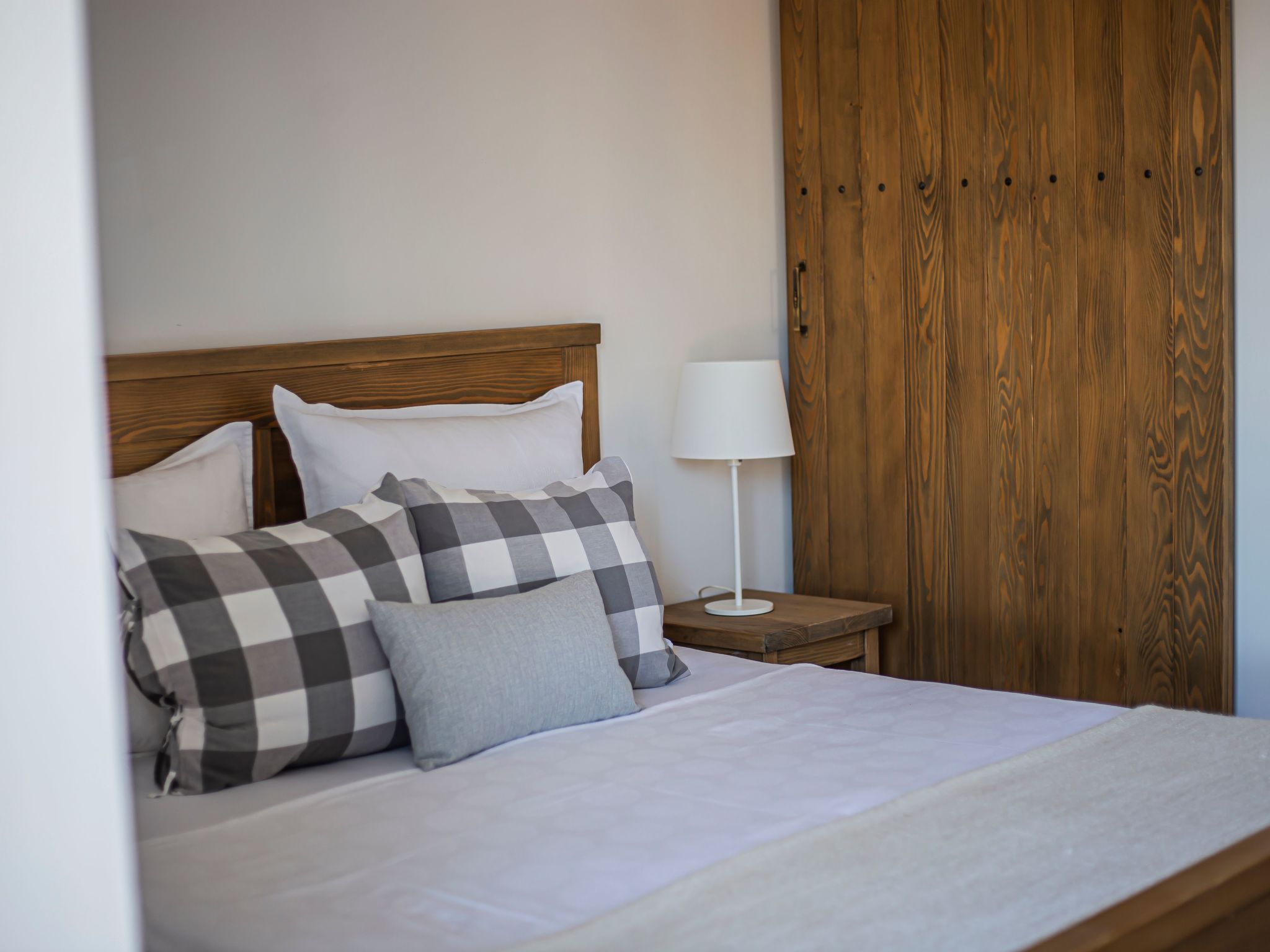 Großes Ferienhaus in Gornji Vinjani mit Pool - Image-tags.info