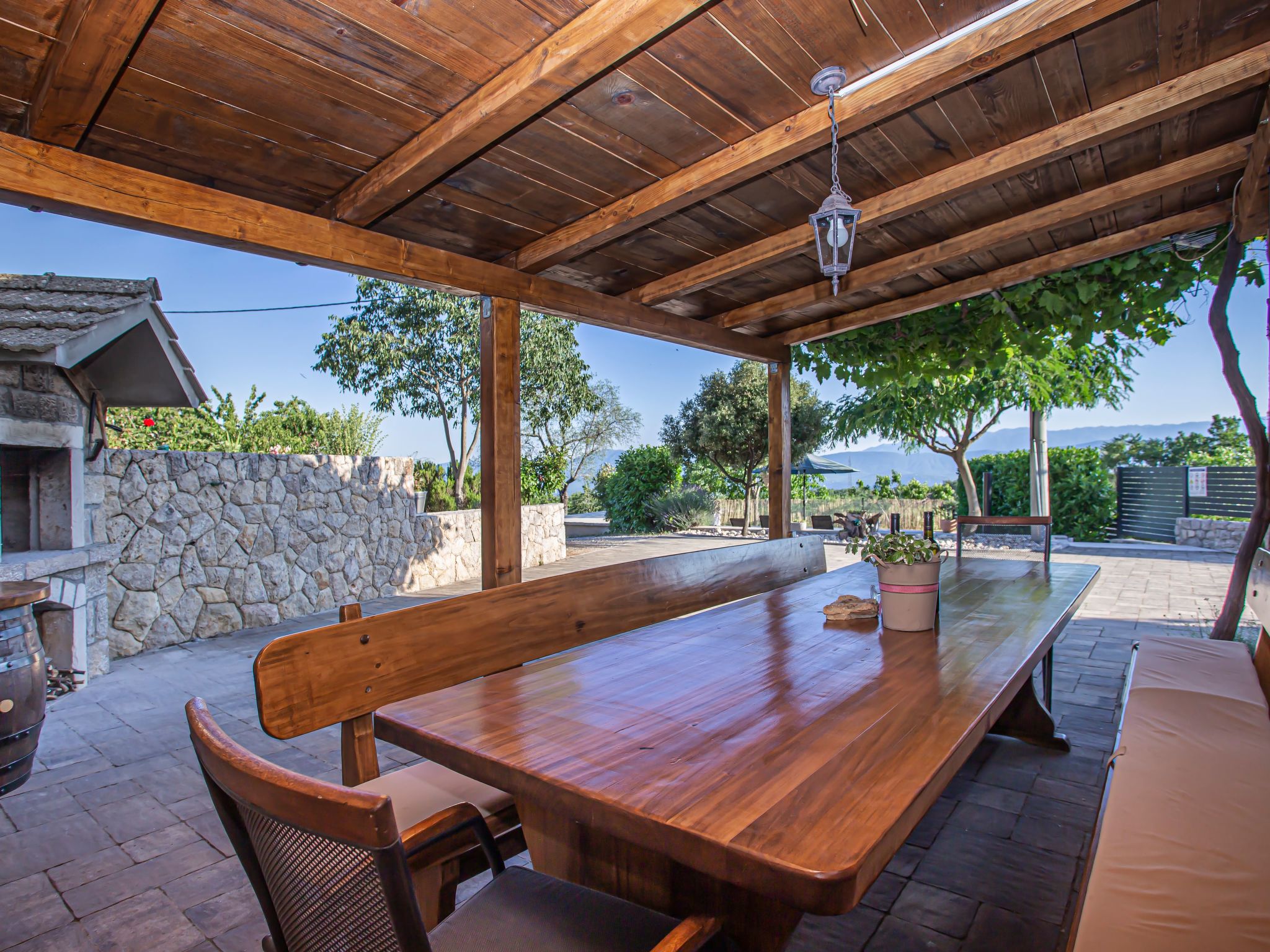 Großes Ferienhaus in Gornji Vinjani mit Pool - Image-tags.info