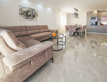 Villa Budimir: Nieuwe luxe villa met verwarmd zwembad in Imotski - thumbnail 3