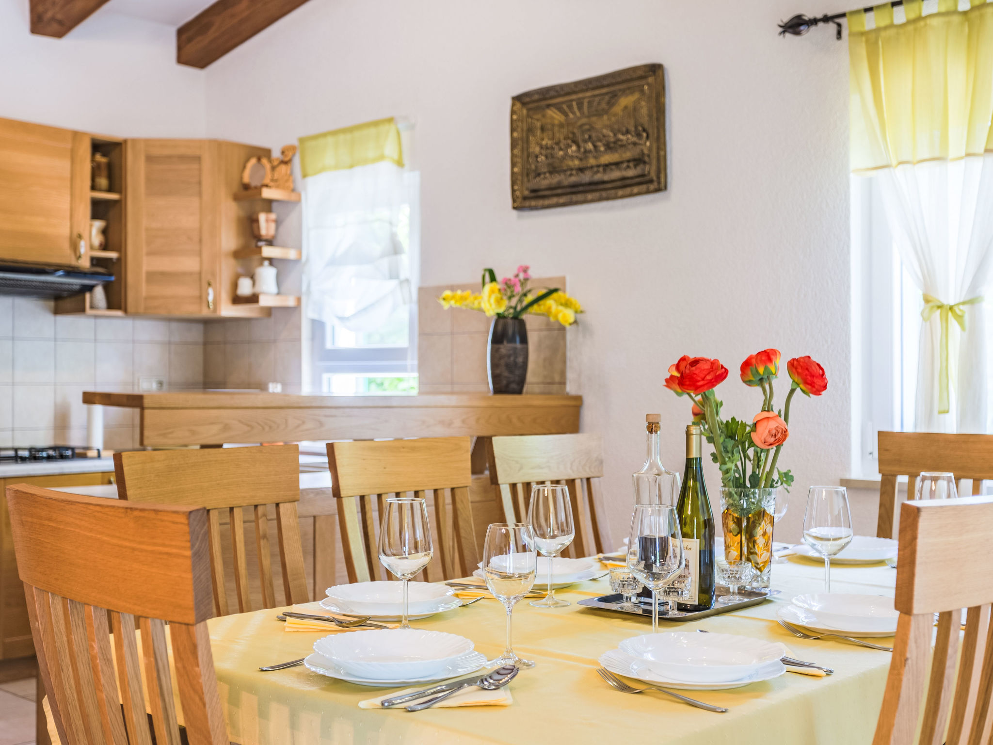 Kitchen / Dining Room