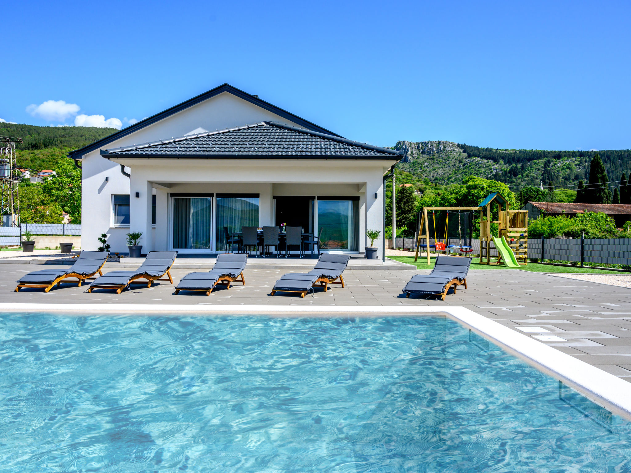 Rest for the soul — Pool Outdoor (5 of 50)