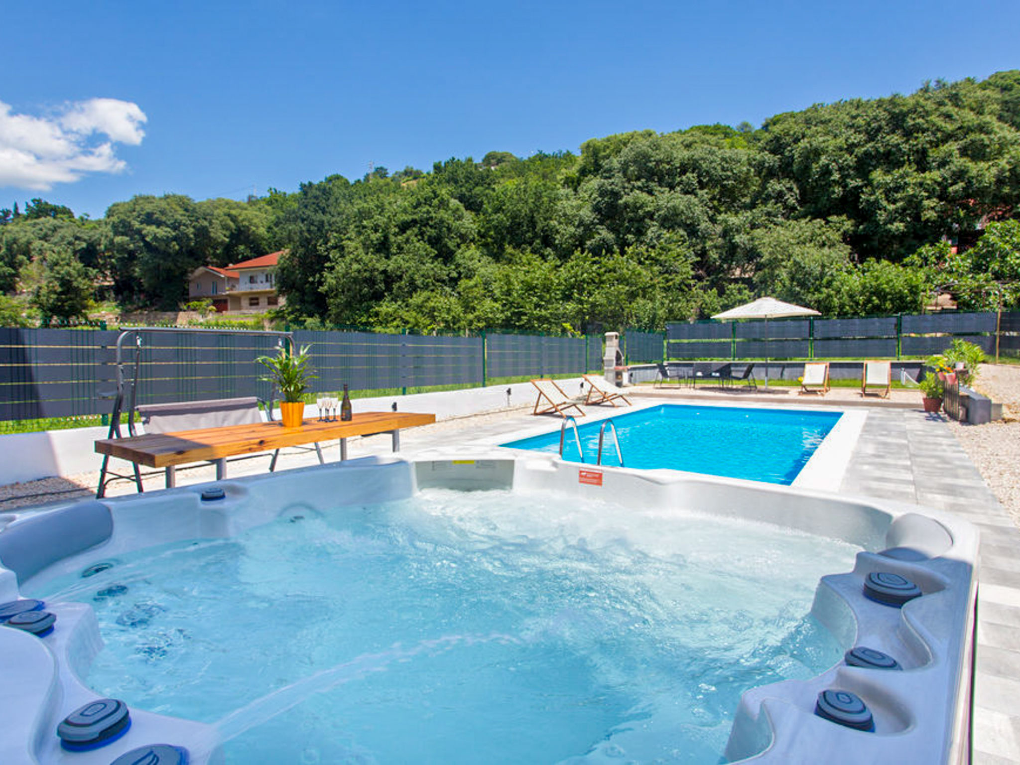 Vakantiehuis met privé zwembad in Imotski (Kroatië) voor 8 personen