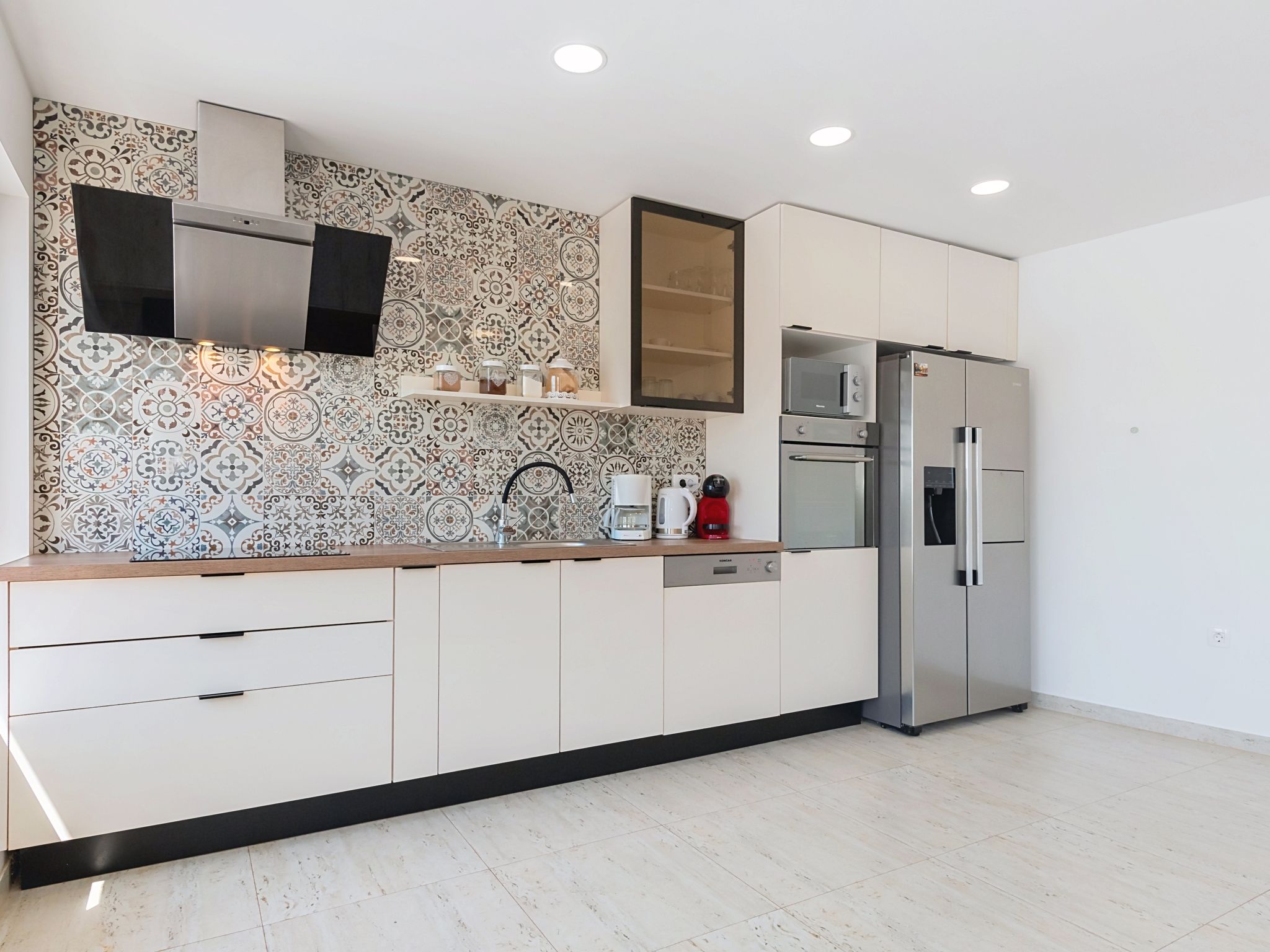 Maison Secret Gem – Cuisine et coin repas, photo 19 sur 56