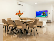 Villa Olive: Moderne oase met verwarmd zwembad bij Imotski - thumbnail 2