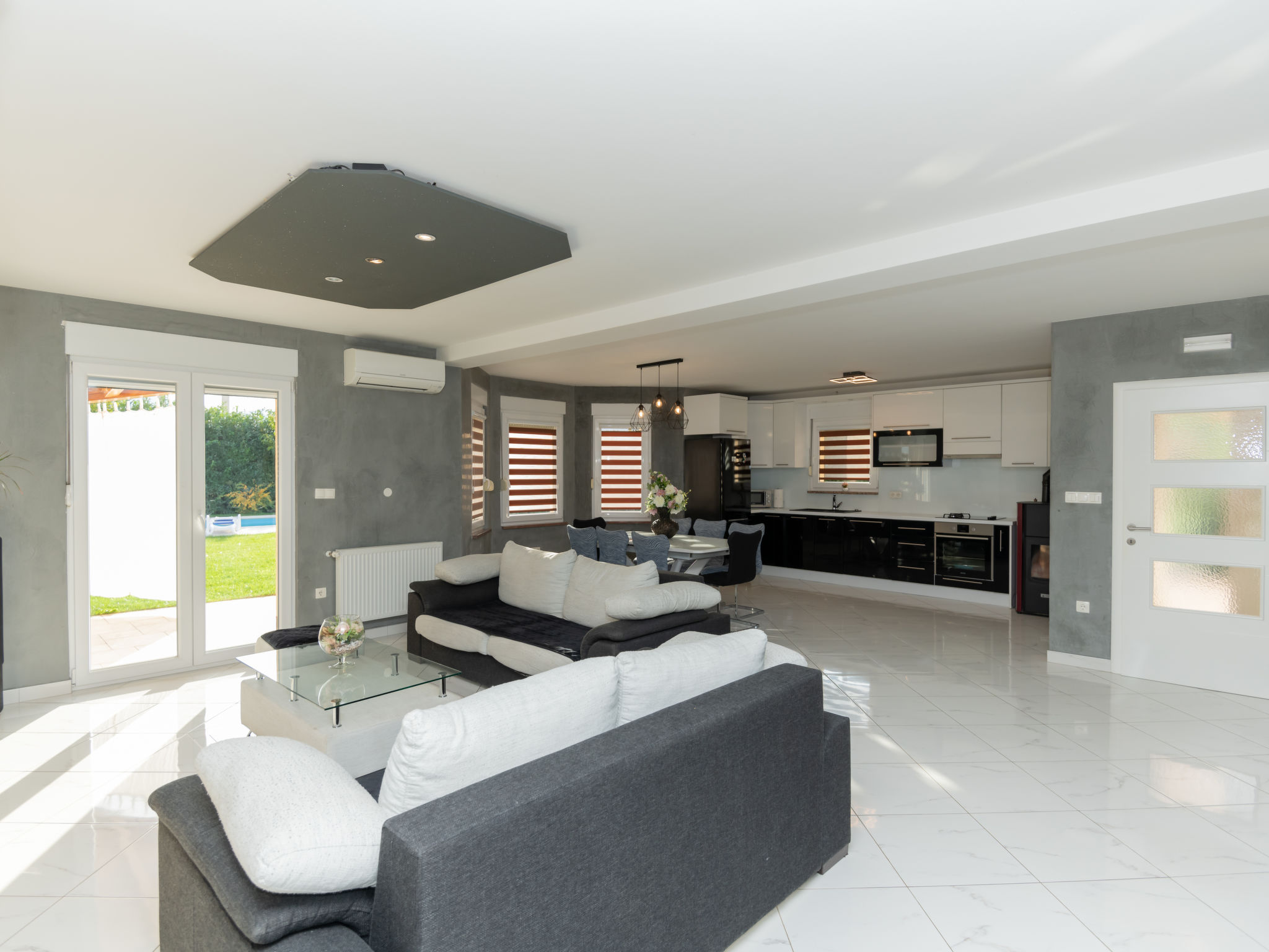 Vrijstaande villa met privézwembad en bergzicht nabij Imotski - foto 13