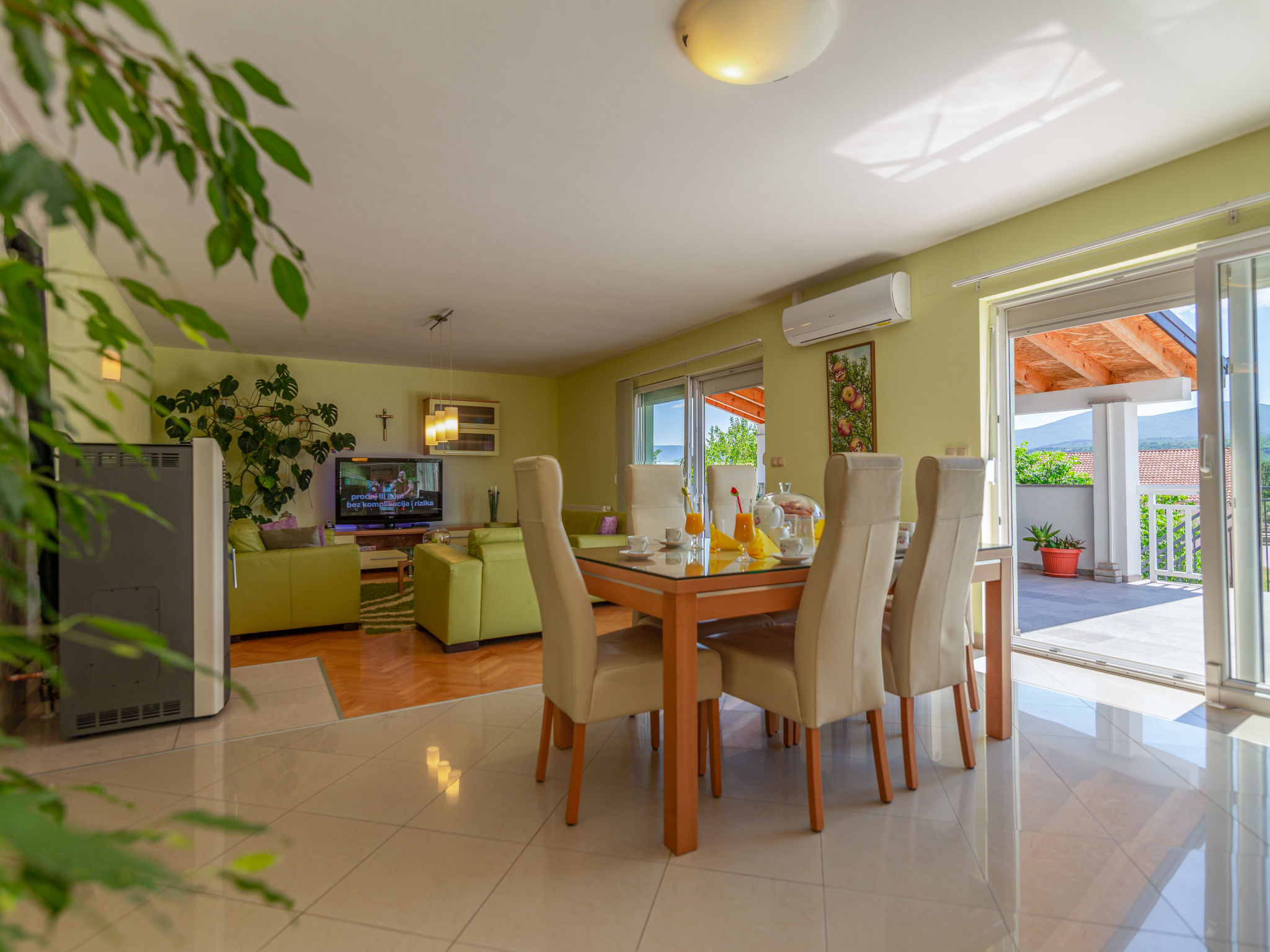 Maison Green Oasis – Cuisine et coin repas, photo 12 sur 34