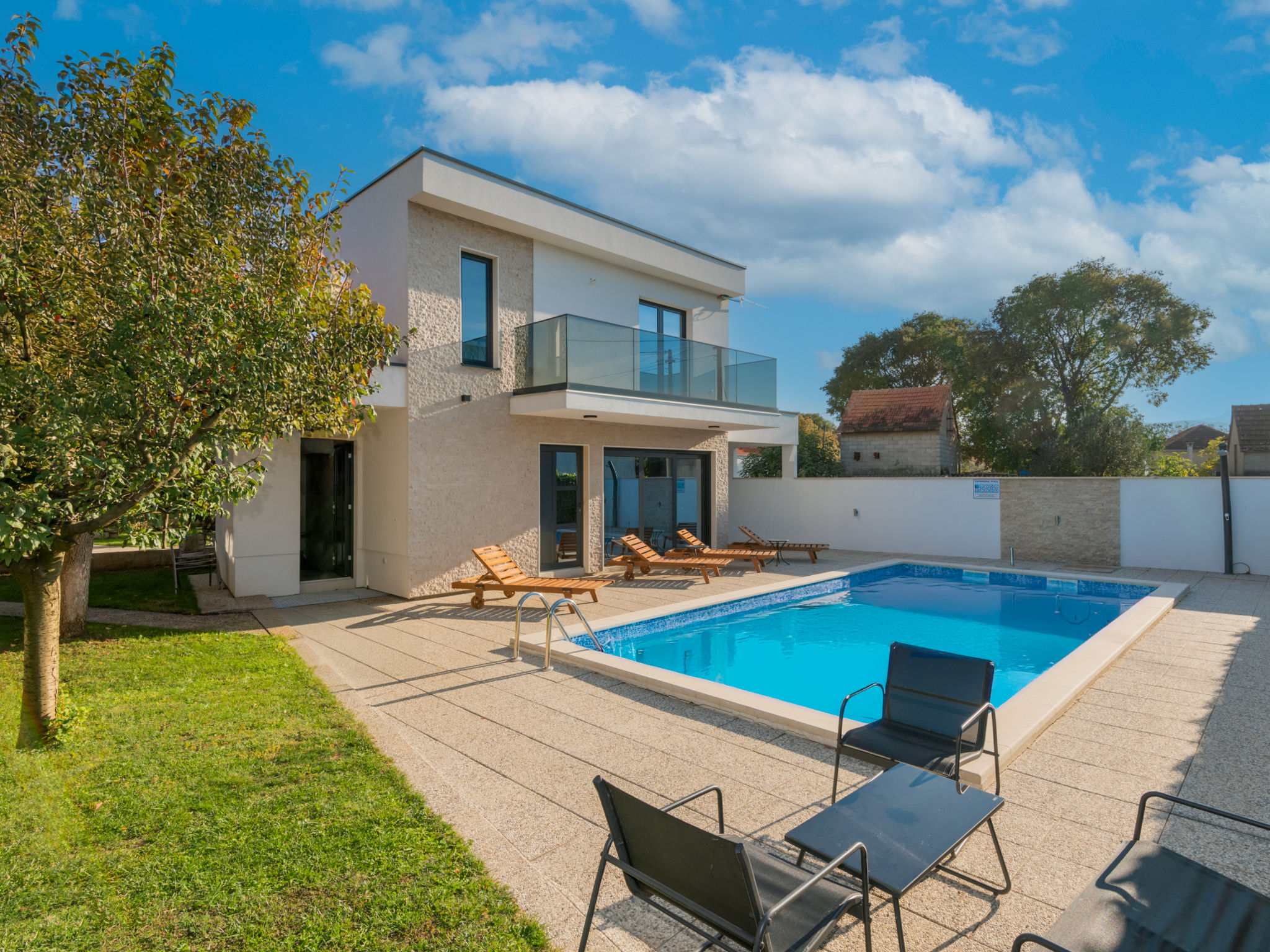 Vakantiehuis met privé zwembad in Imotski (Kroatië) voor 9 personen