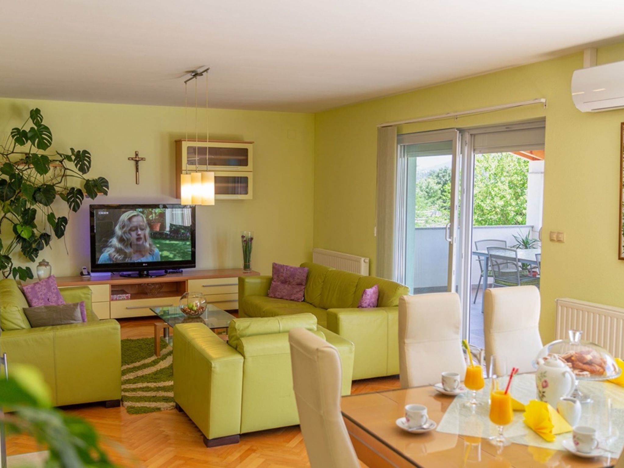 Holiday house Anetta-Binnen