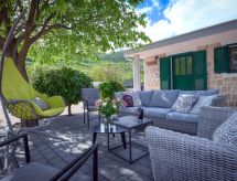 Villa Silentio Luxury with pool,jacuzzi sauna