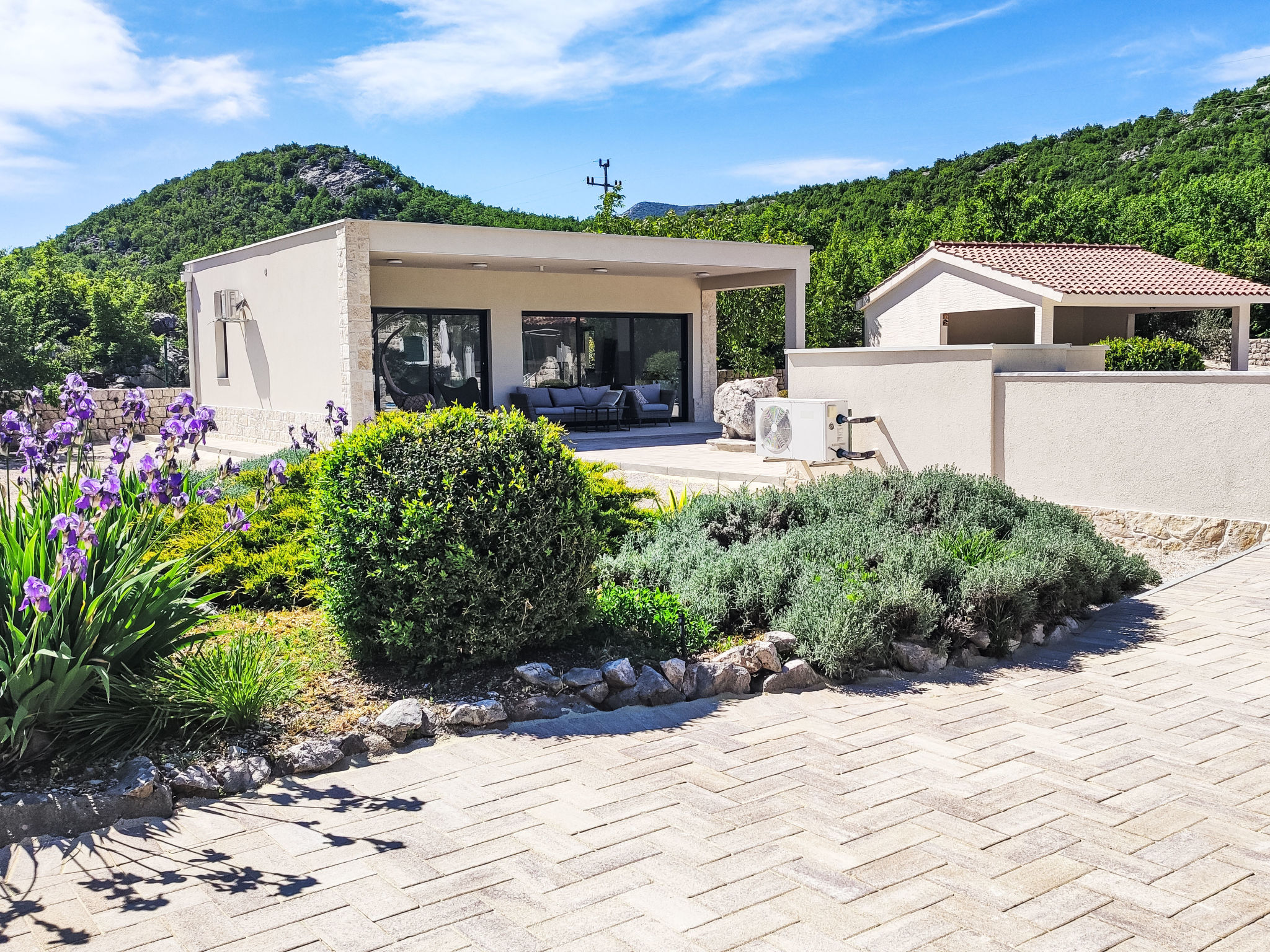 Villa Silentio Luxury with pool,jacuzzi sauna - Dehors