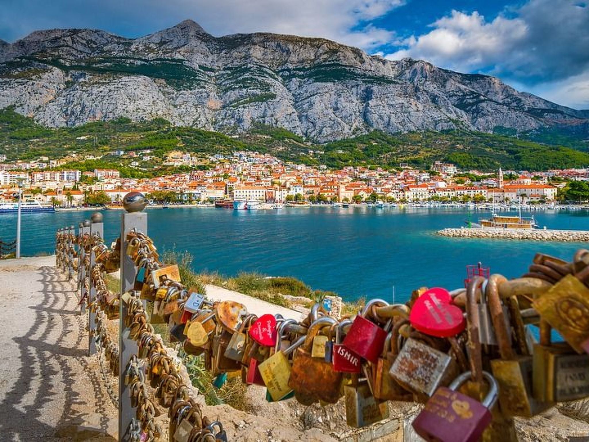 Freistehendes Ferienhaus in Duge Njive mit Privatem Pool-Dedans