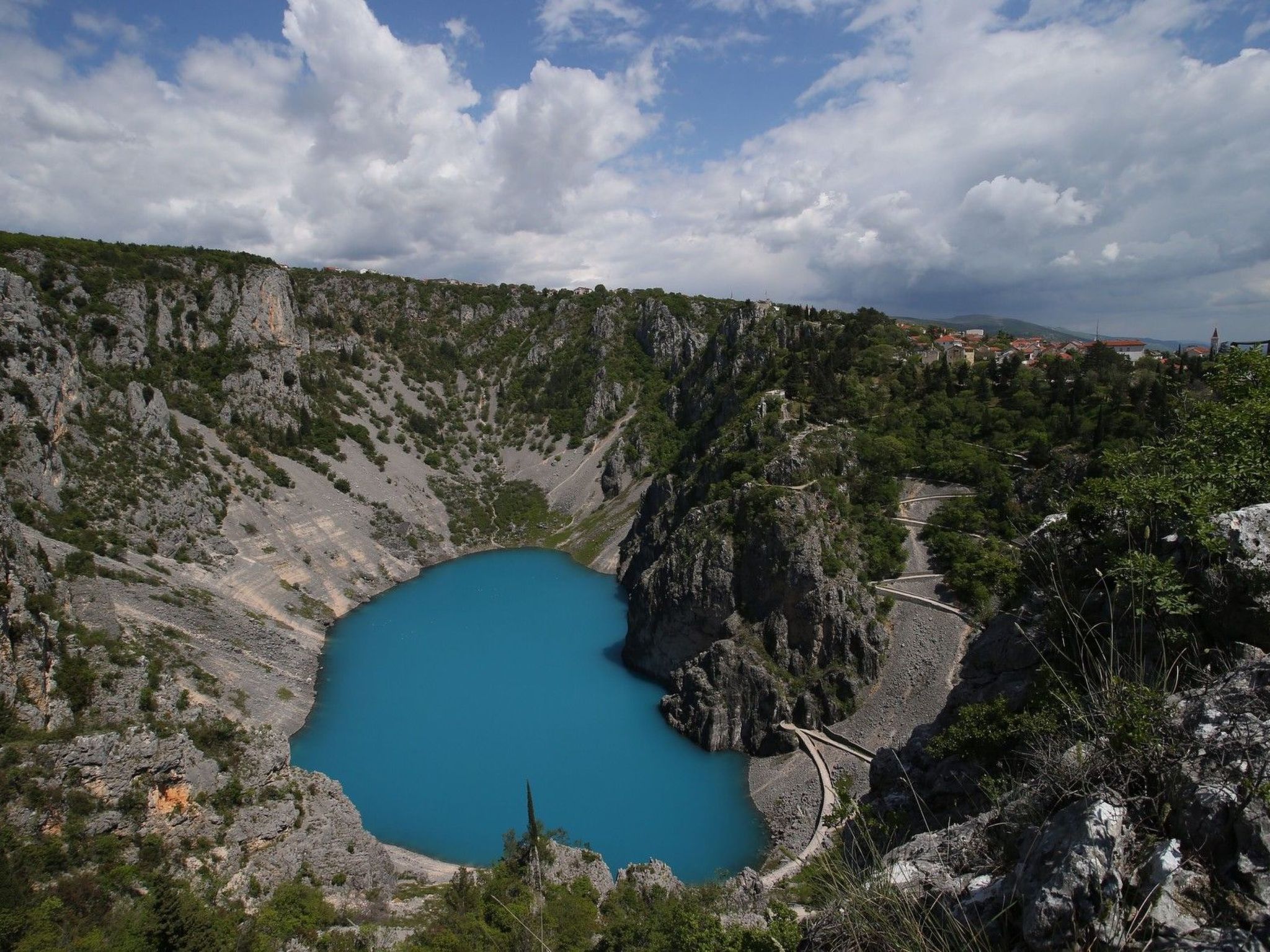 Freistehendes Ferienhaus in Duge Njive mit Privatem Pool
