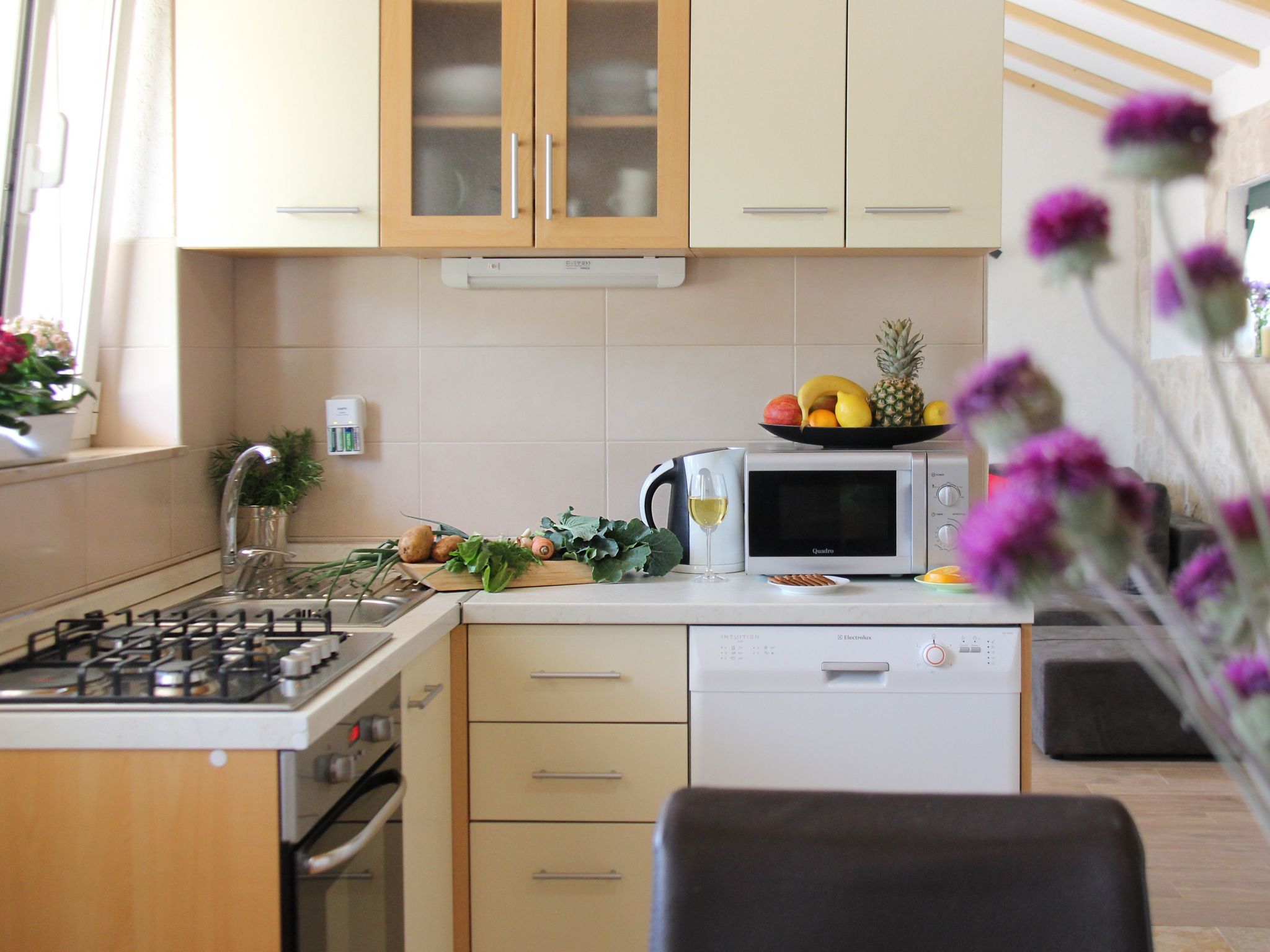 Freistehendes Ferienhaus in Duge Njive mit Privatem Pool