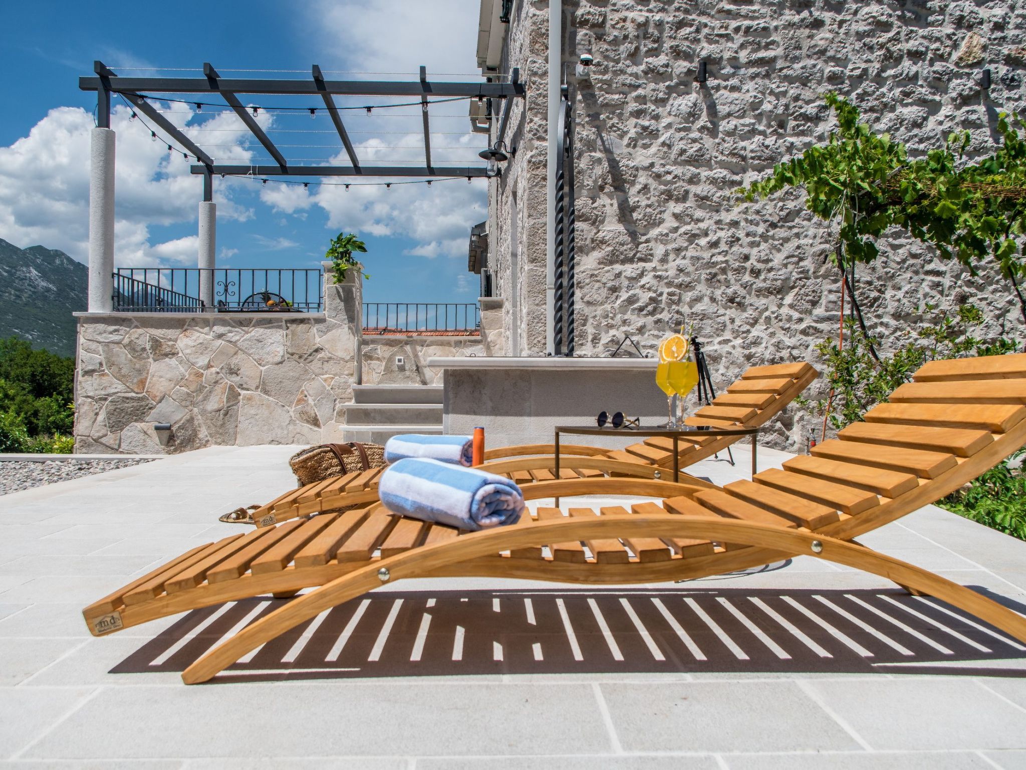 Villa Le Adria - Privater HotTub- Kostenloses Parken am Strand-Dedans