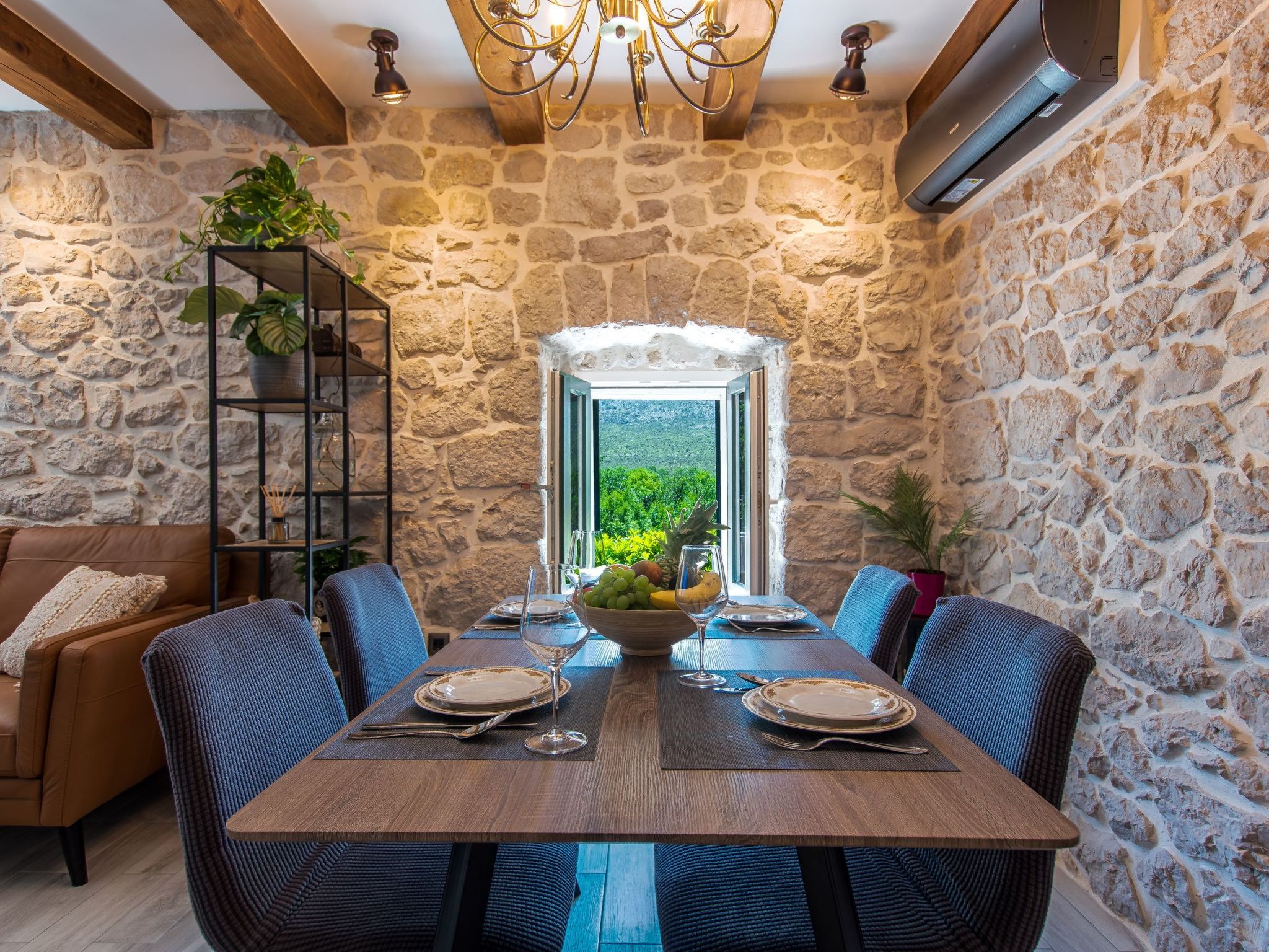 Villa Le Adria - Privater HotTub- Kostenloses Parken am Strand-Dedans