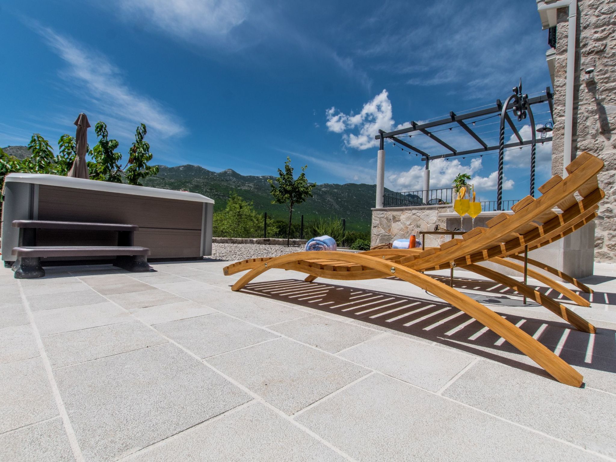 Villa Le Adria - Privater HotTub- Kostenloses Parken am Strand-Dedans