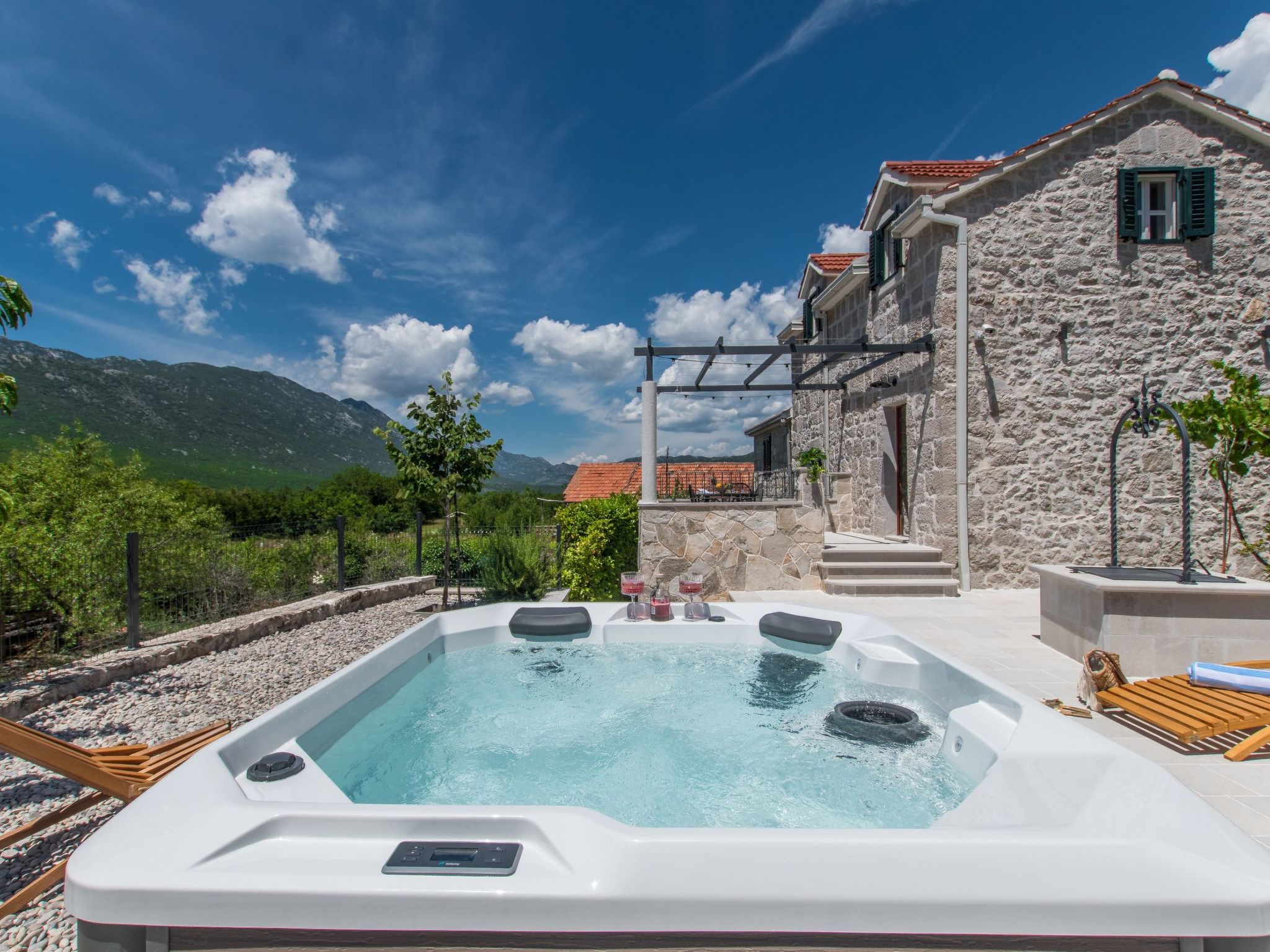 Villa Le Adria - Privater HotTub- Kostenloses Parken am Strand-Dedans