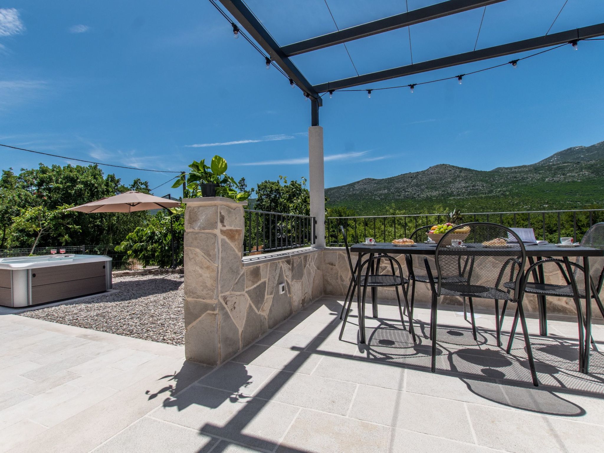 Villa Le Adria - Privater HotTub- Kostenloses Parken am Strand-Dedans