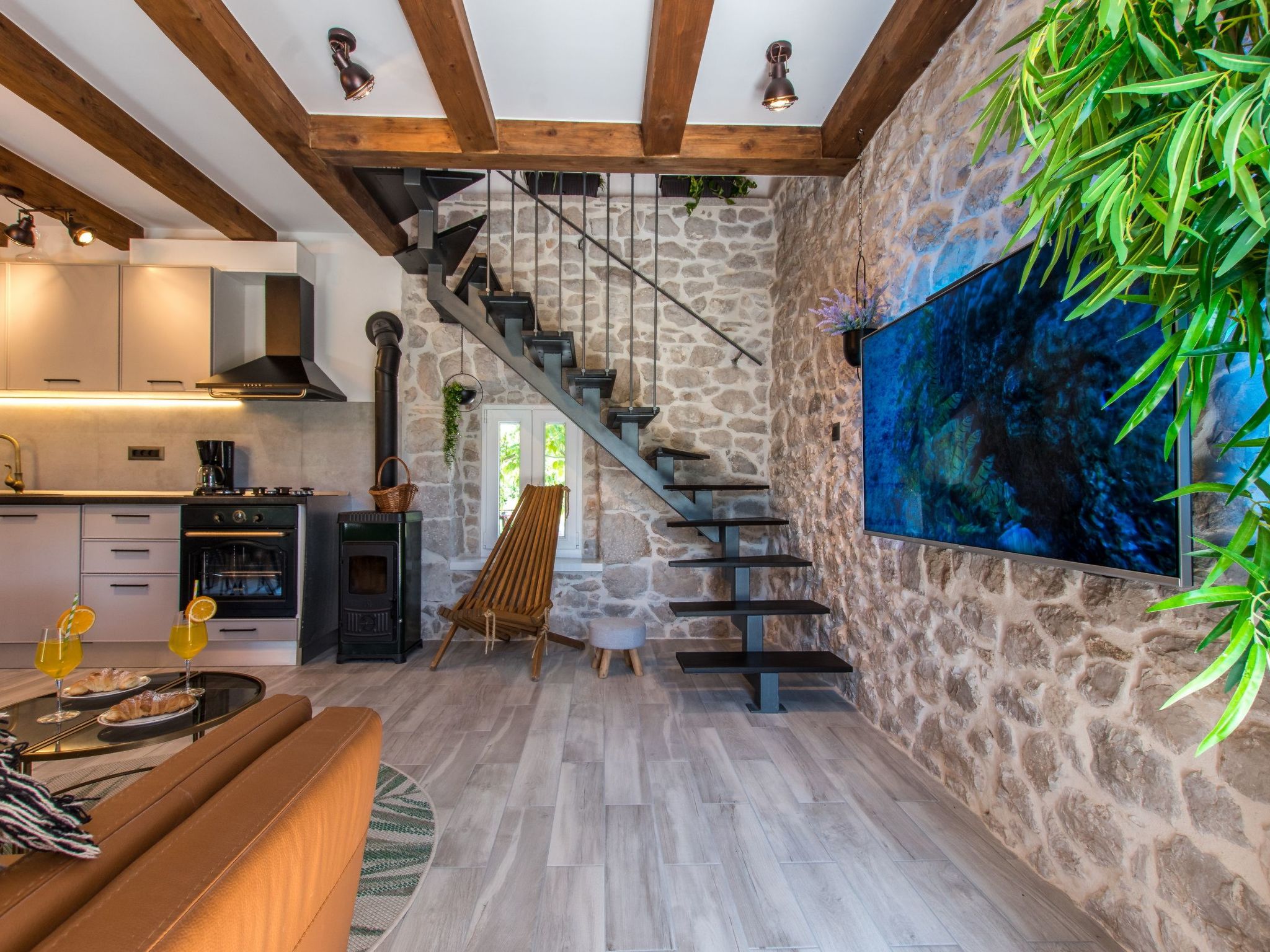 Villa Le Adria - Privater HotTub- Kostenloses Parken am Strand-Dedans