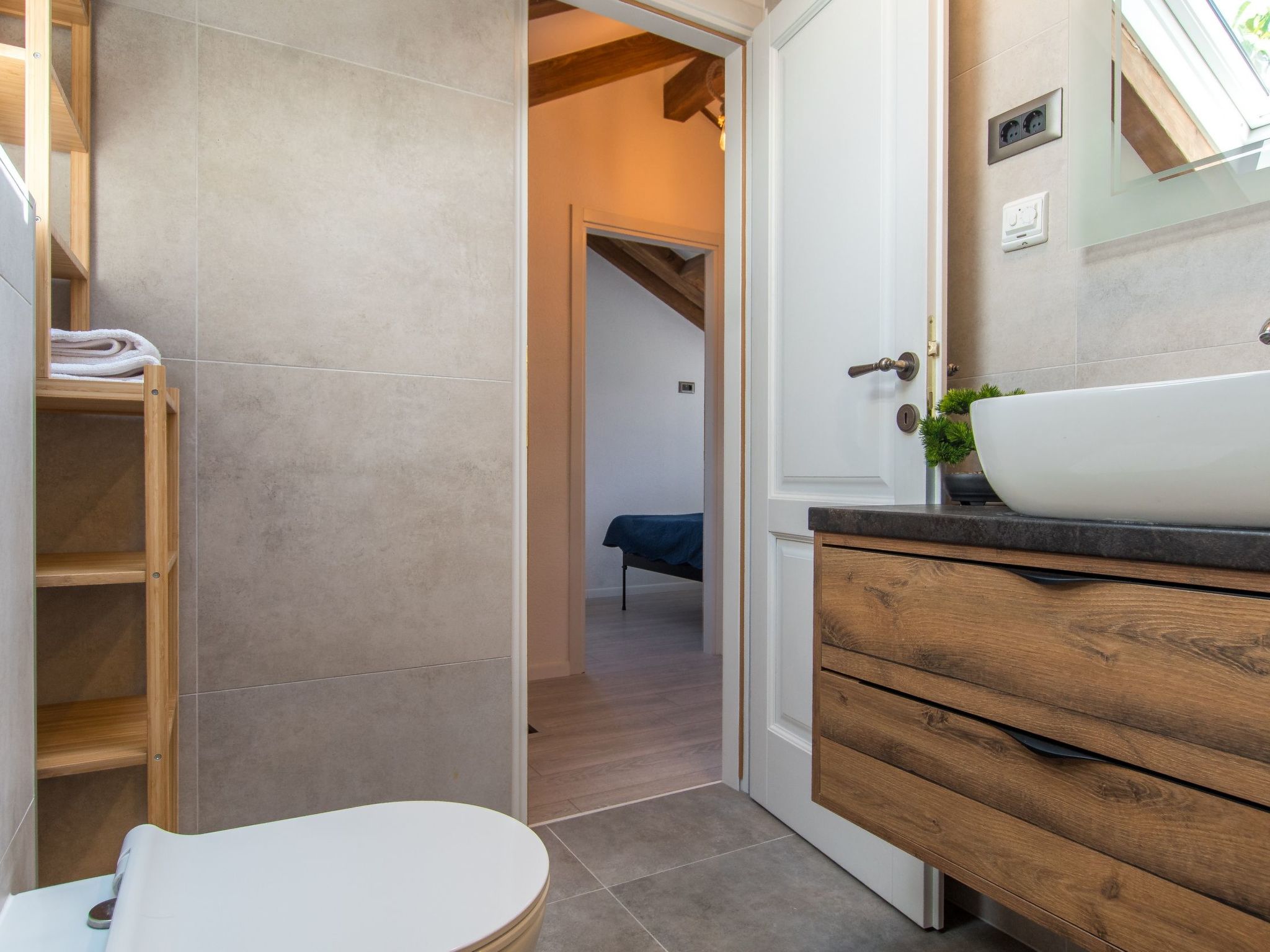 Villa Le Adria - Privater HotTub- Kostenloses Parken am Strand-Dedans