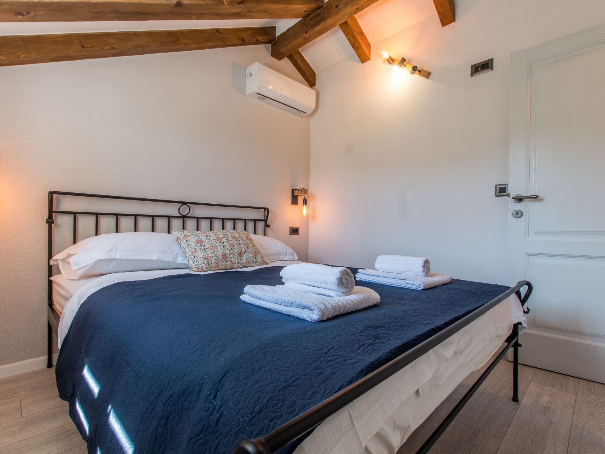 Villa Le Adria - Privater HotTub- Kostenloses Parken am Strand-Dedans