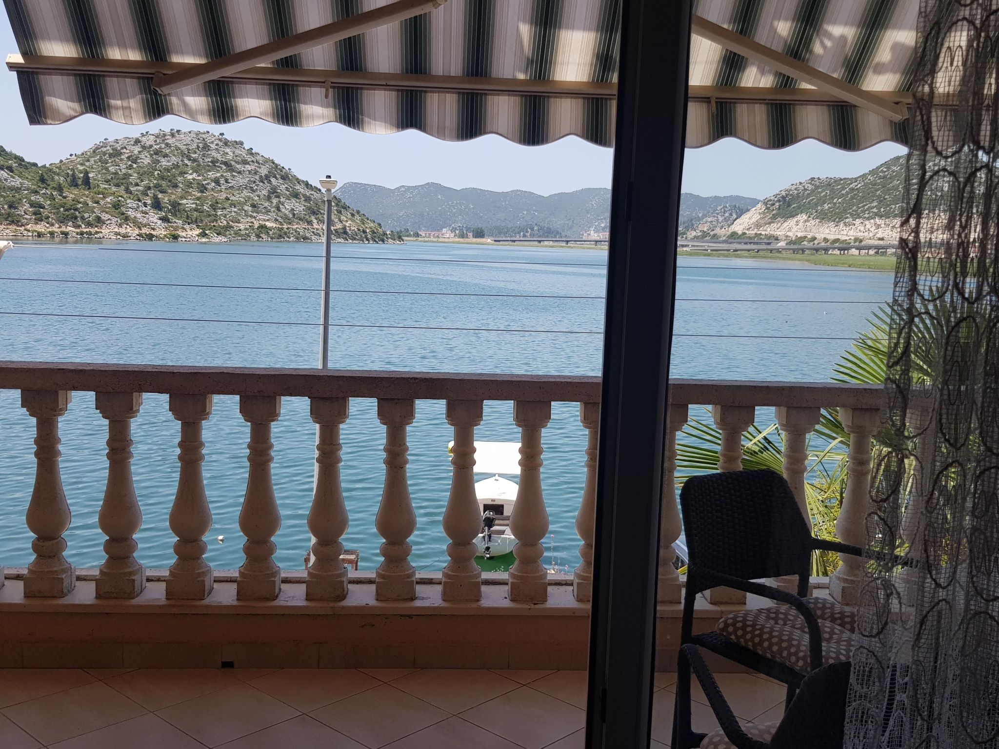 Für 4 Personen-Binnen