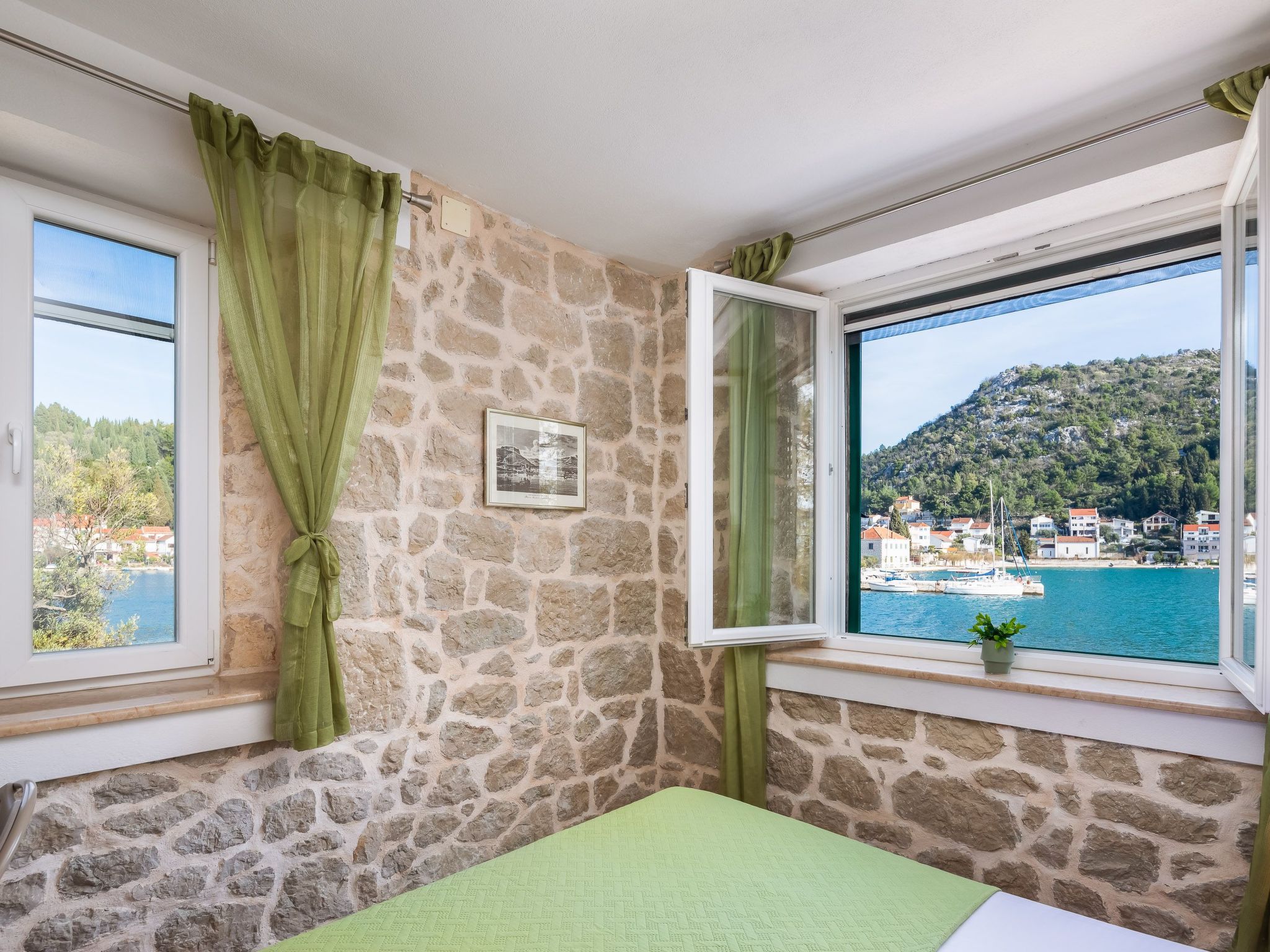 Sonnenaufgang an der Adria - Strandhaus-Drinnen