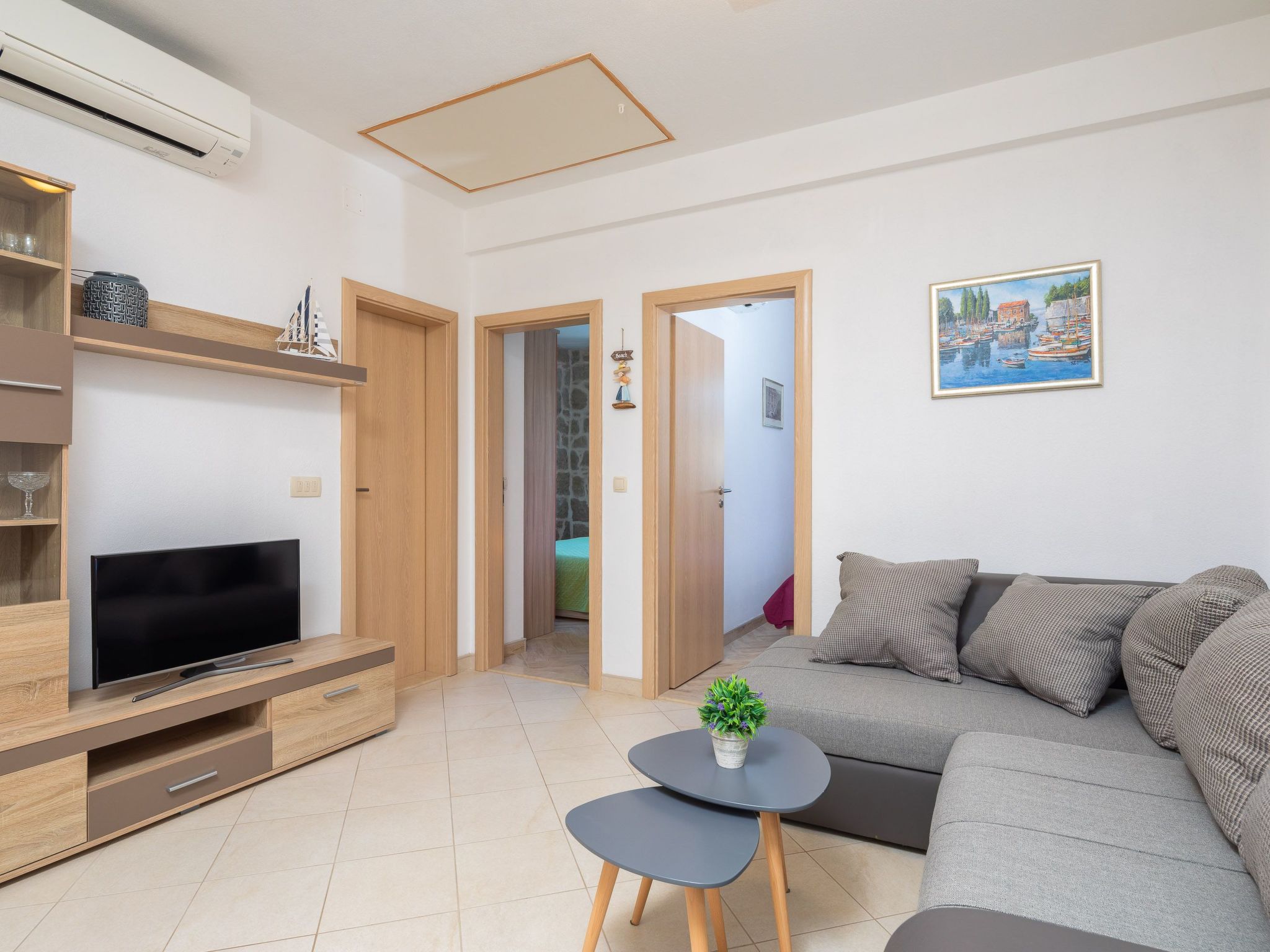 Sonnenaufgang an der Adria - Strandhaus-Drinnen