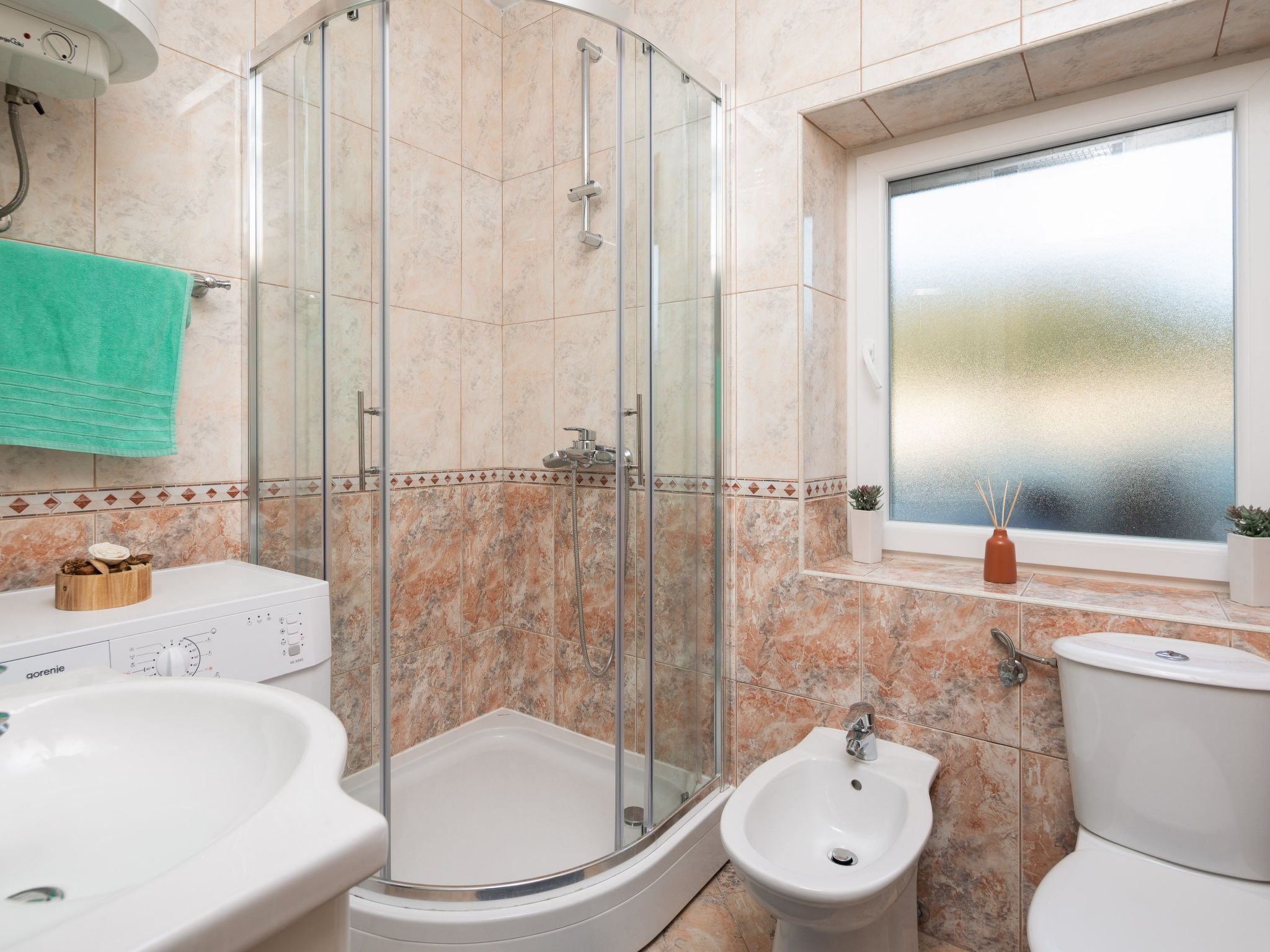 Sonnenaufgang an der Adria - Strandhaus-Drinnen