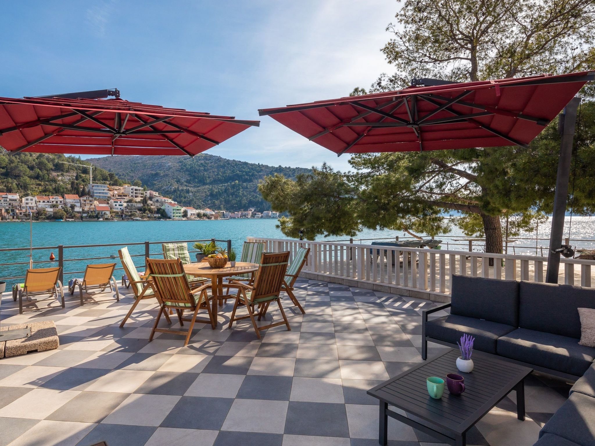 Sonnenaufgang an der Adria - Strandhaus-Drinnen