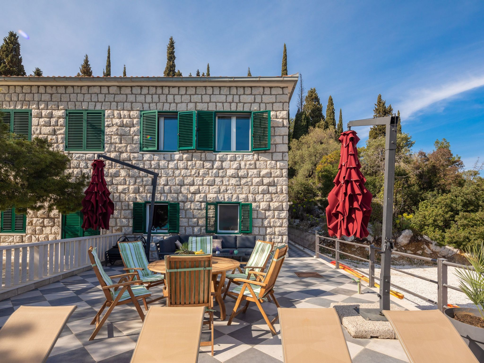 Sonnenaufgang an der Adria - Strandhaus-Draußen