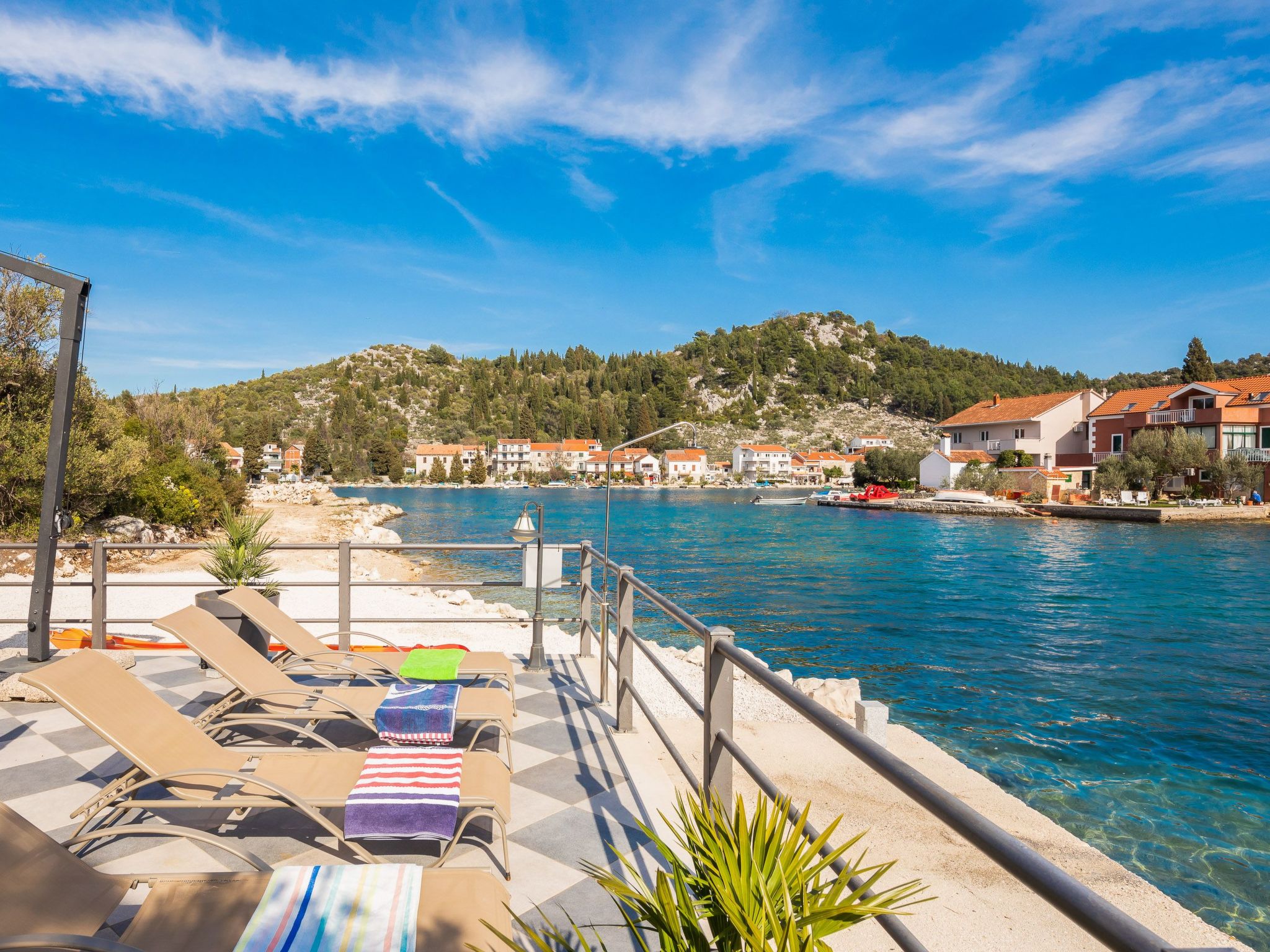 Sonnenaufgang an der Adria - Strandhaus-Draußen