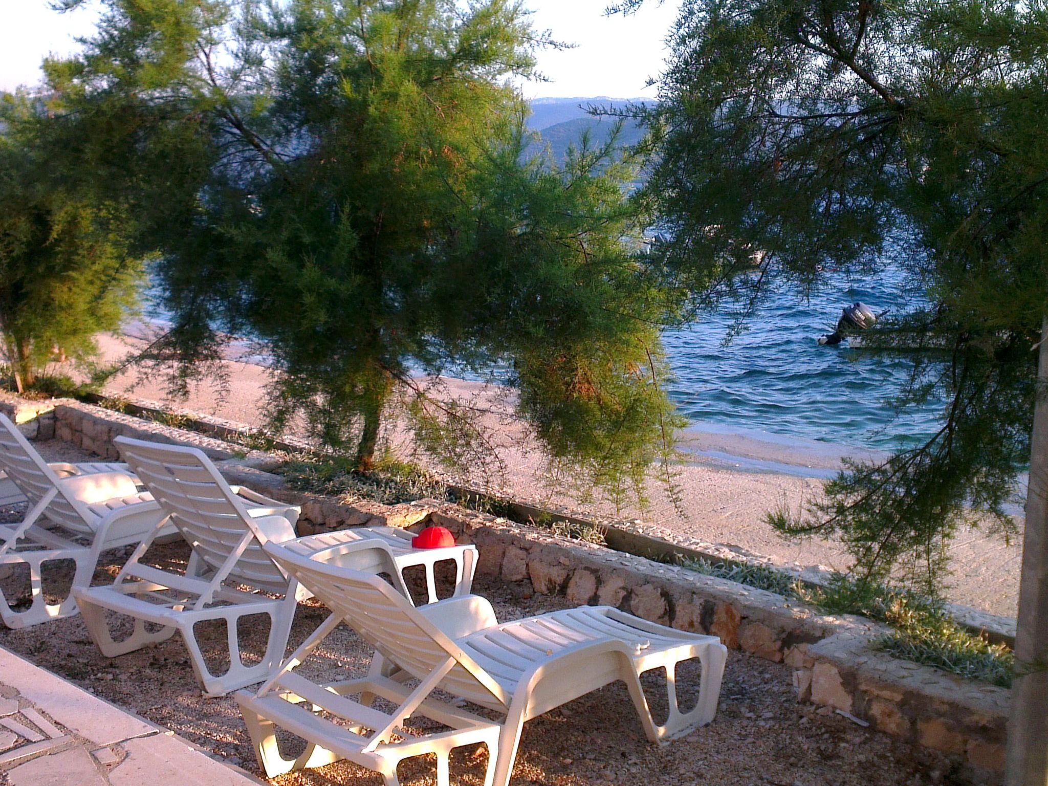 In Strandnähe-Dehors