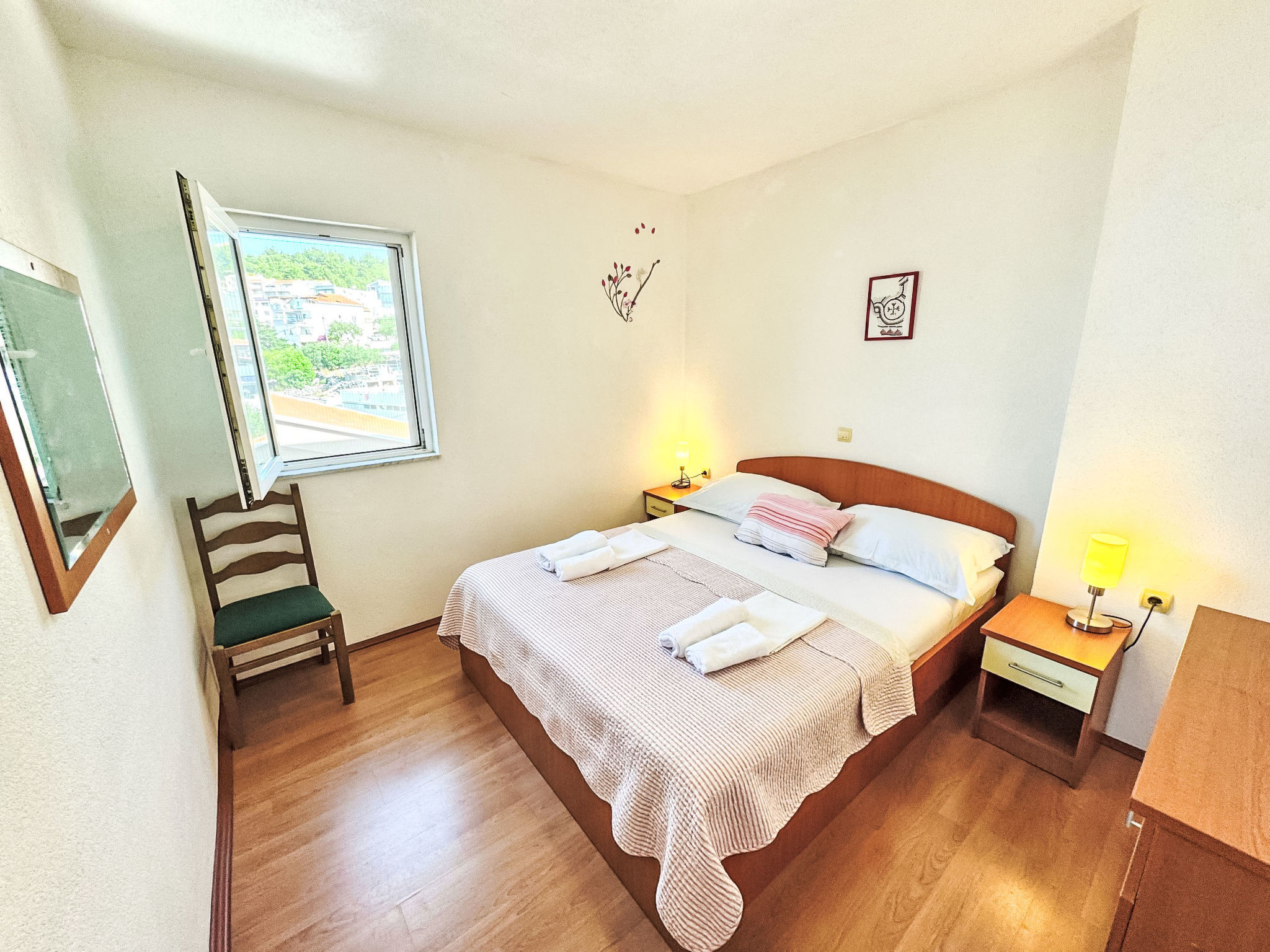 Angenehme Wohnung in Komarna mit privatem Parkplatz - Image 5