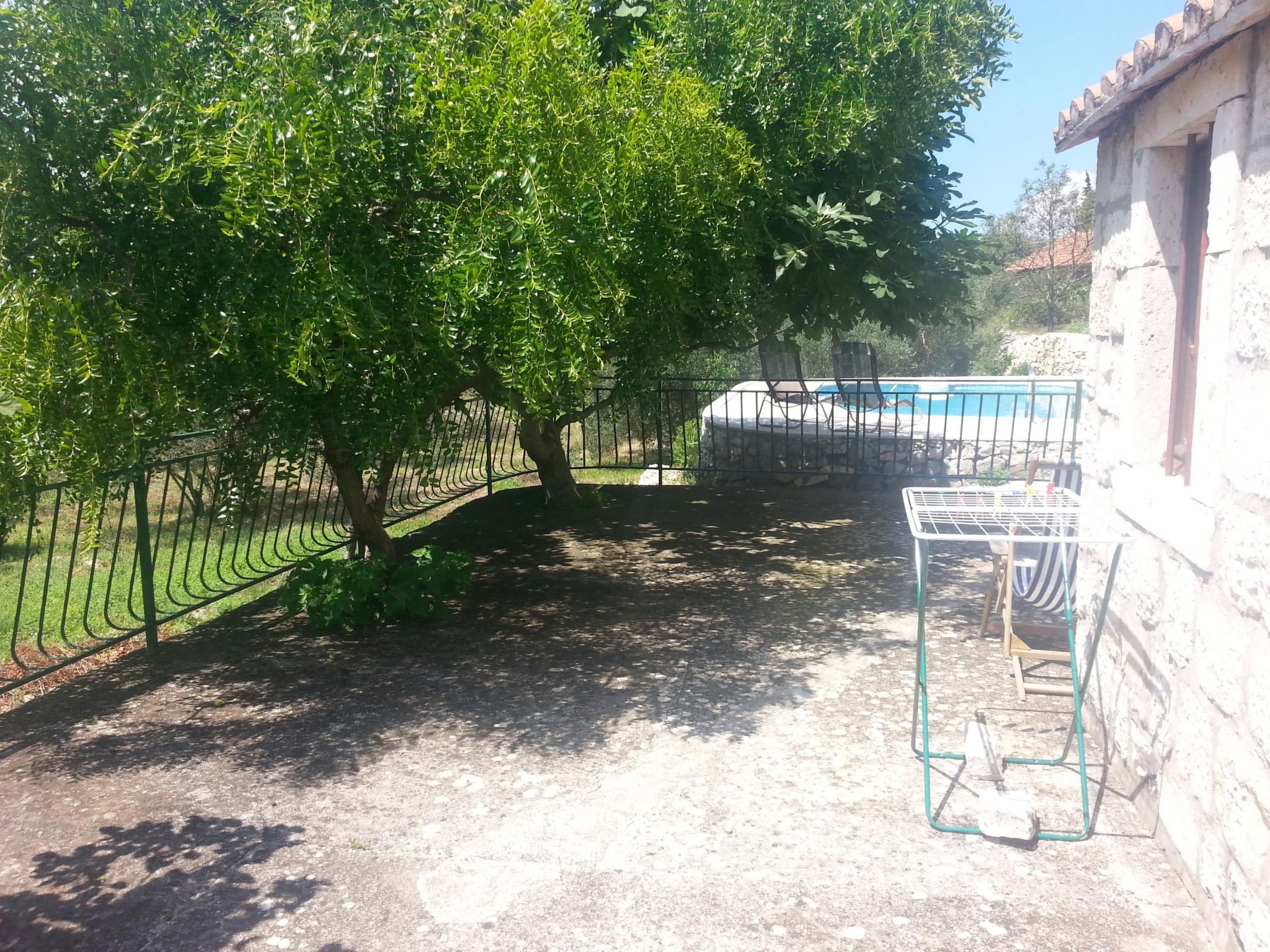 "Kastil" mit privatem Pool-Dedans