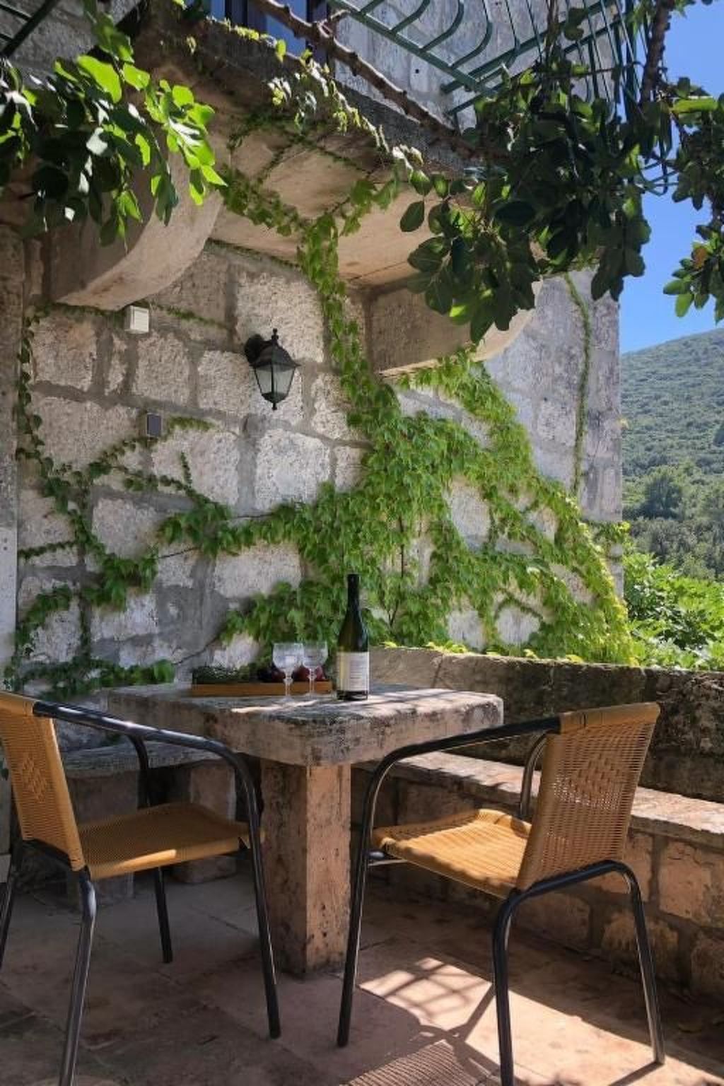 "Kastil" mit privatem Pool-Dedans