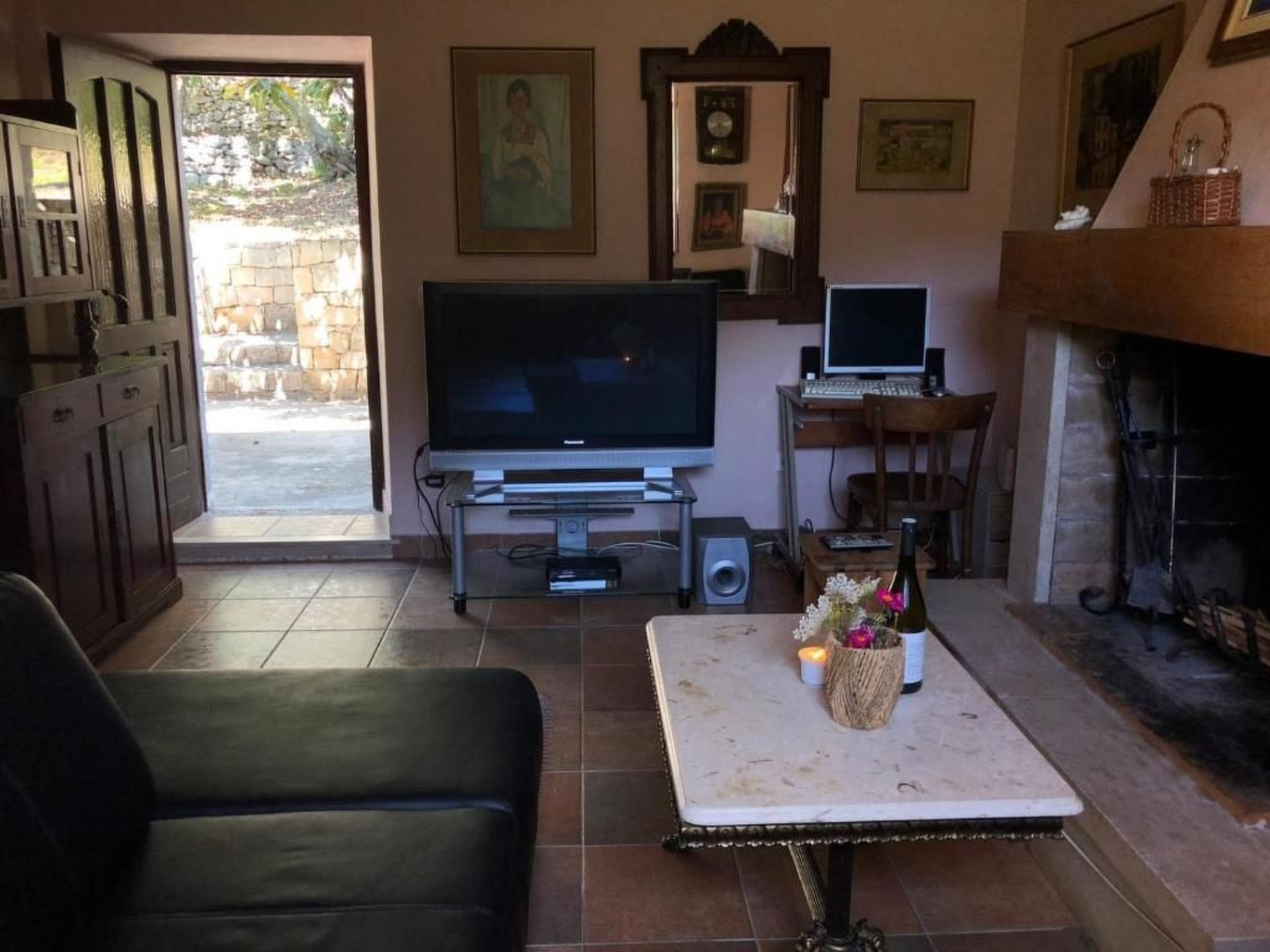 "Kastil" mit privatem Pool-Dedans