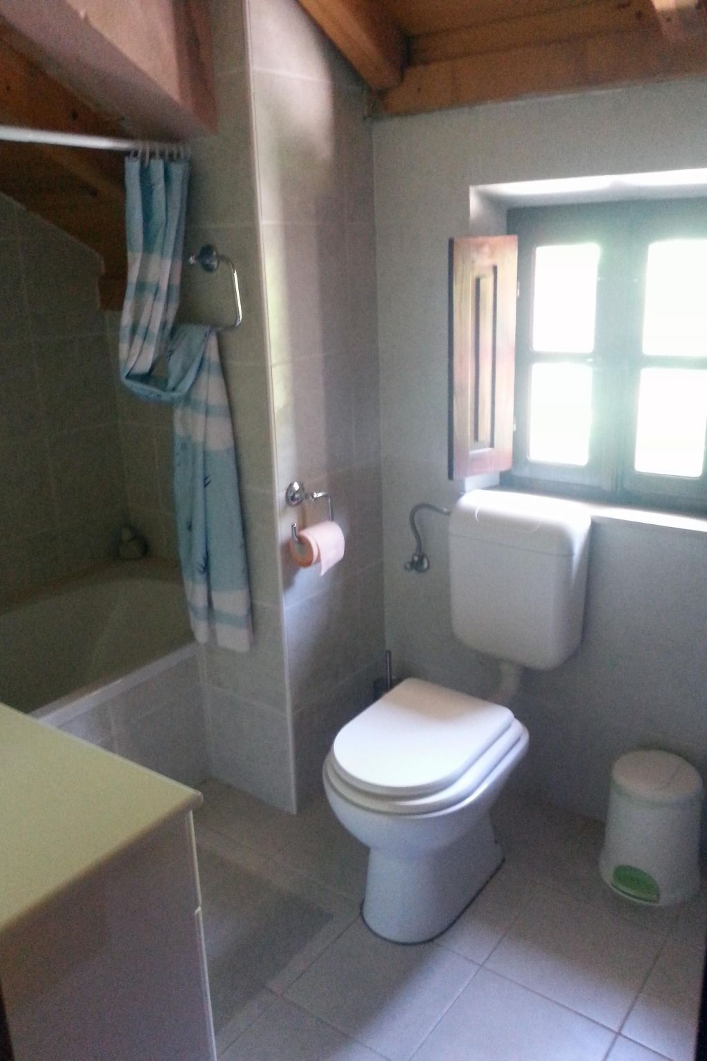 "Kastil" mit privatem Pool-Dedans