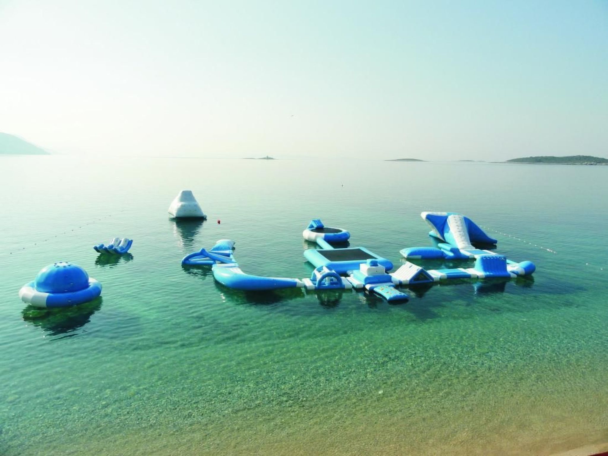 Karmen auf zwei Ebenen mit Garten-Binnen