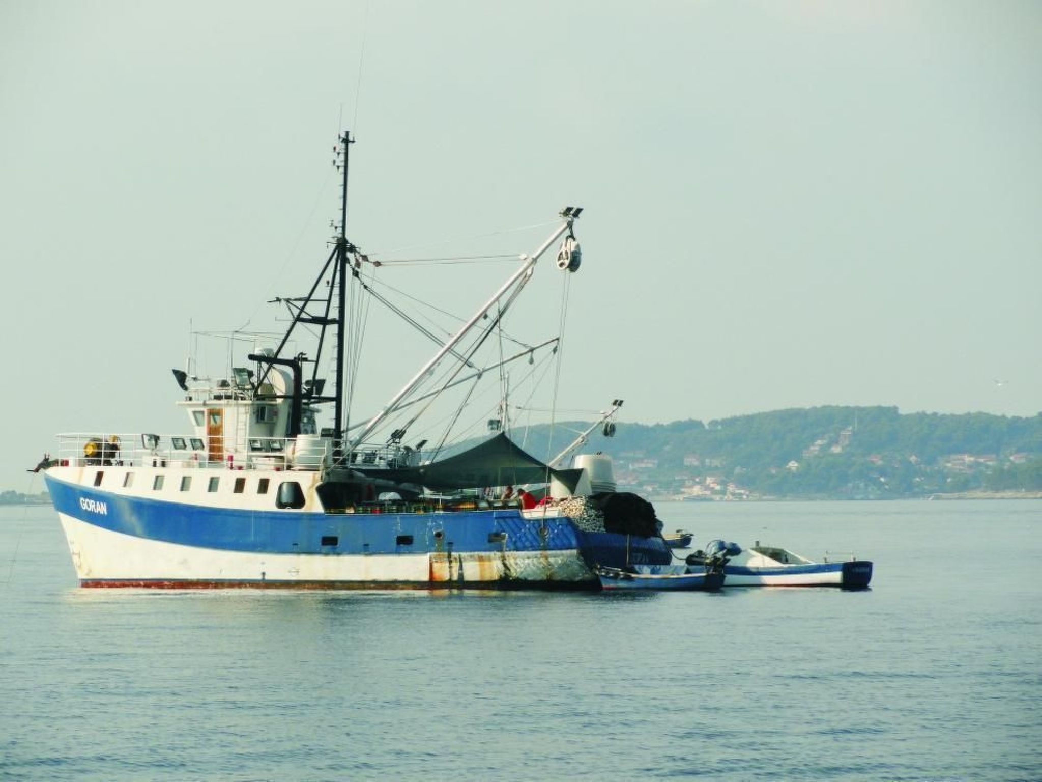 Karmen auf zwei Ebenen mit Garten-Binnen