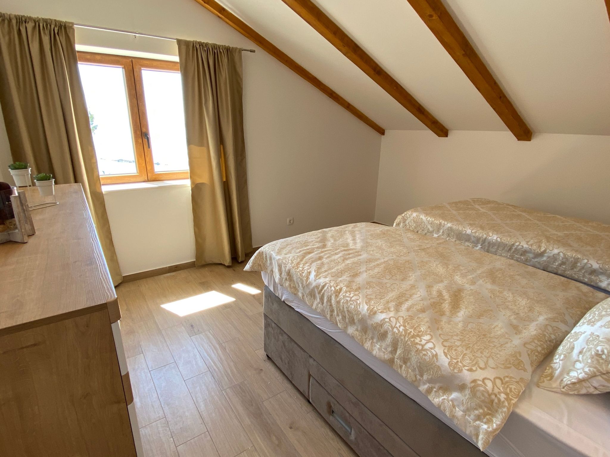 Ferienvilla "Dalmatiner" mit Infinity Pool-Binnen