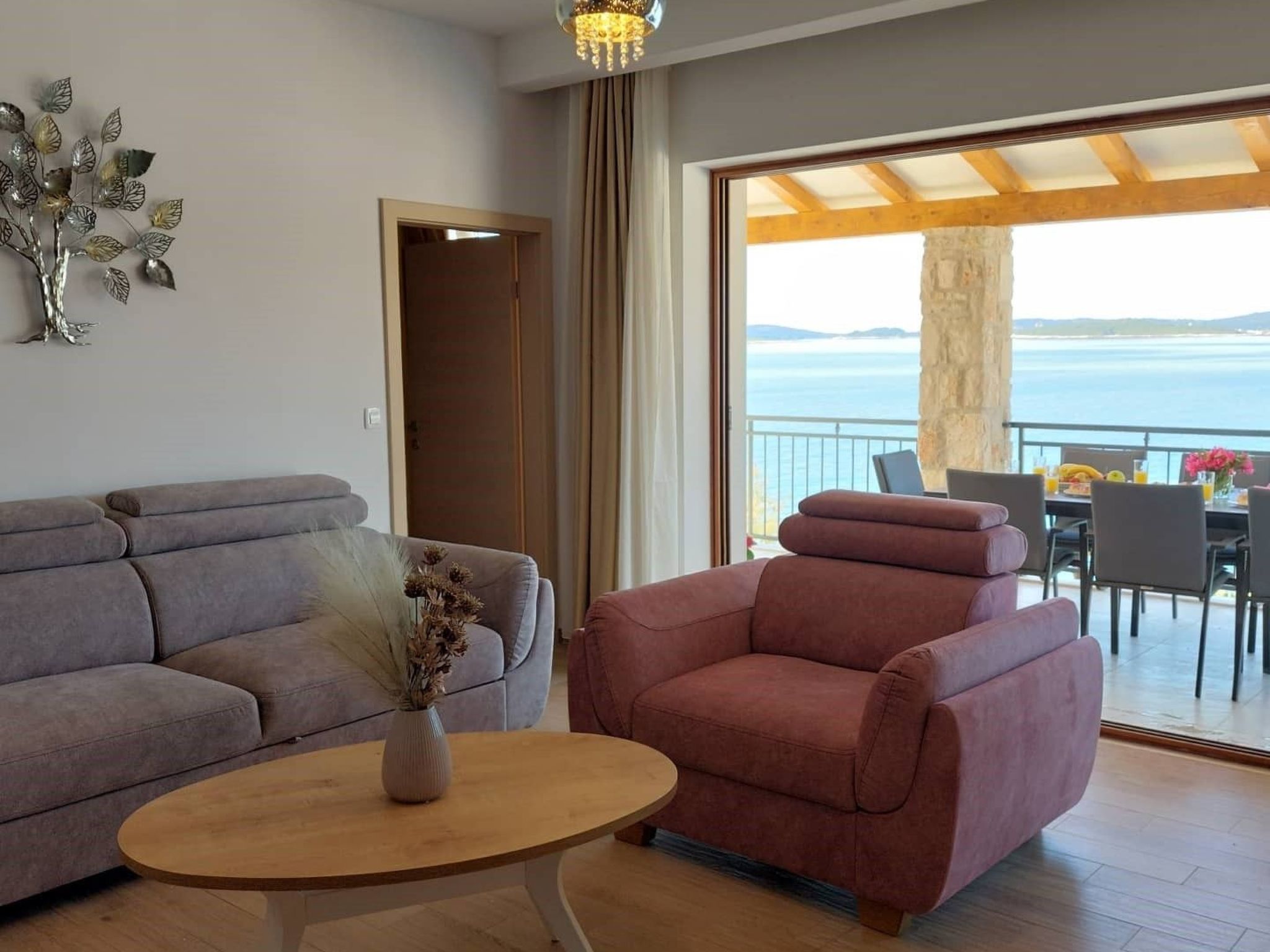 Ferienvilla "Dalmatiner" mit Infinity Pool-Binnen