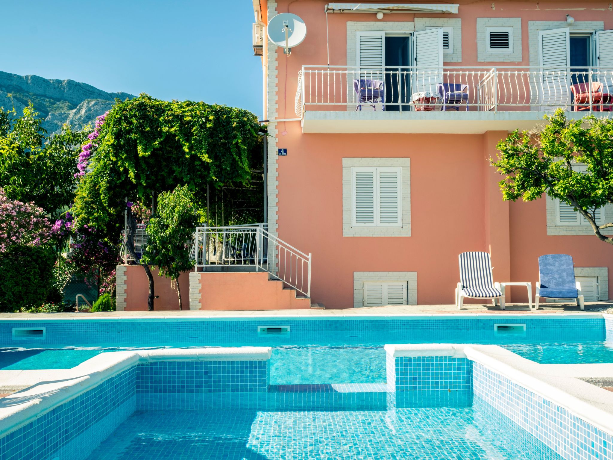 Strandnahes, ruhiges Ferienhaus-Binnen
