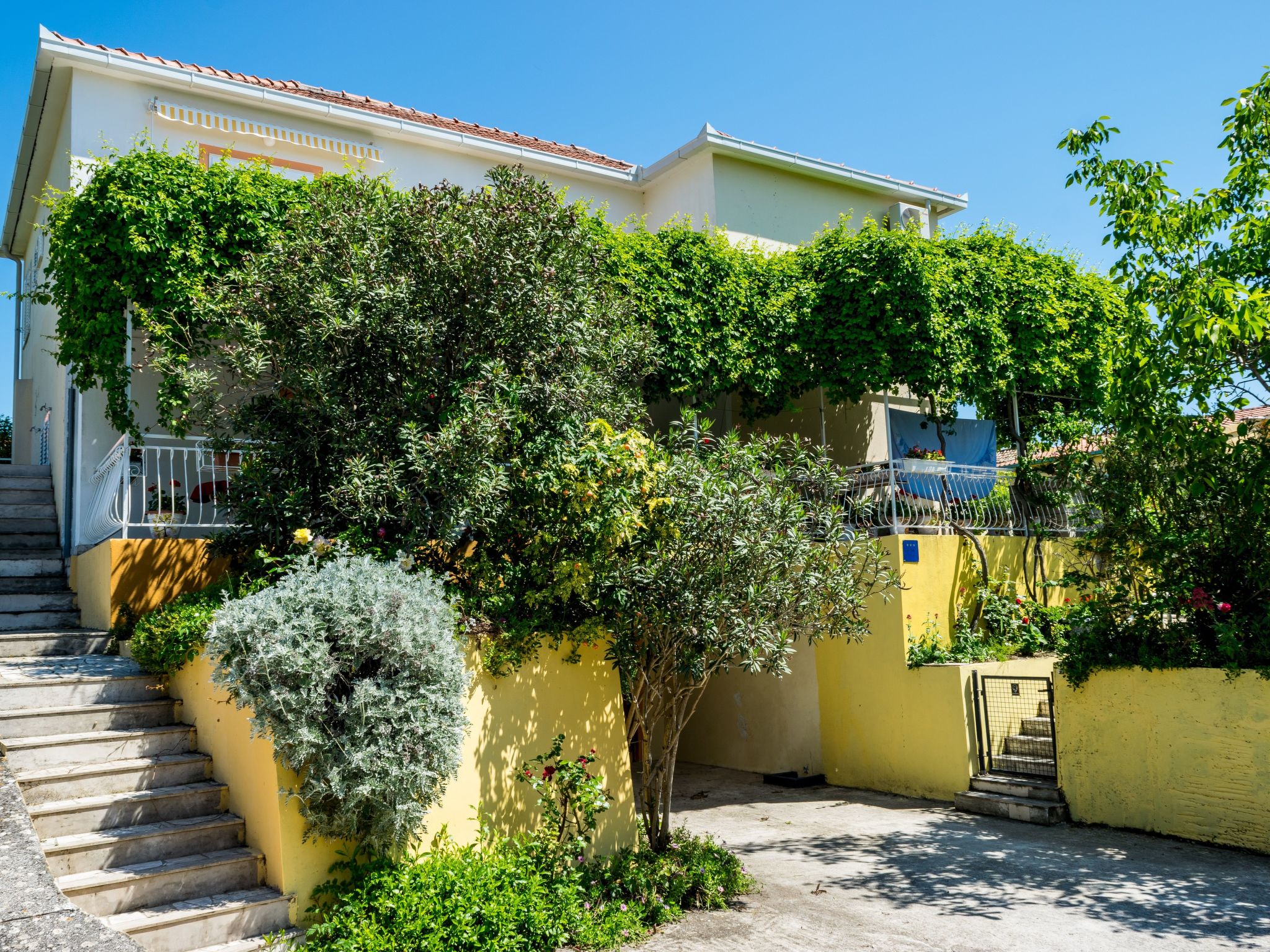 Strandnahes, ruhiges Ferienhaus-Binnen