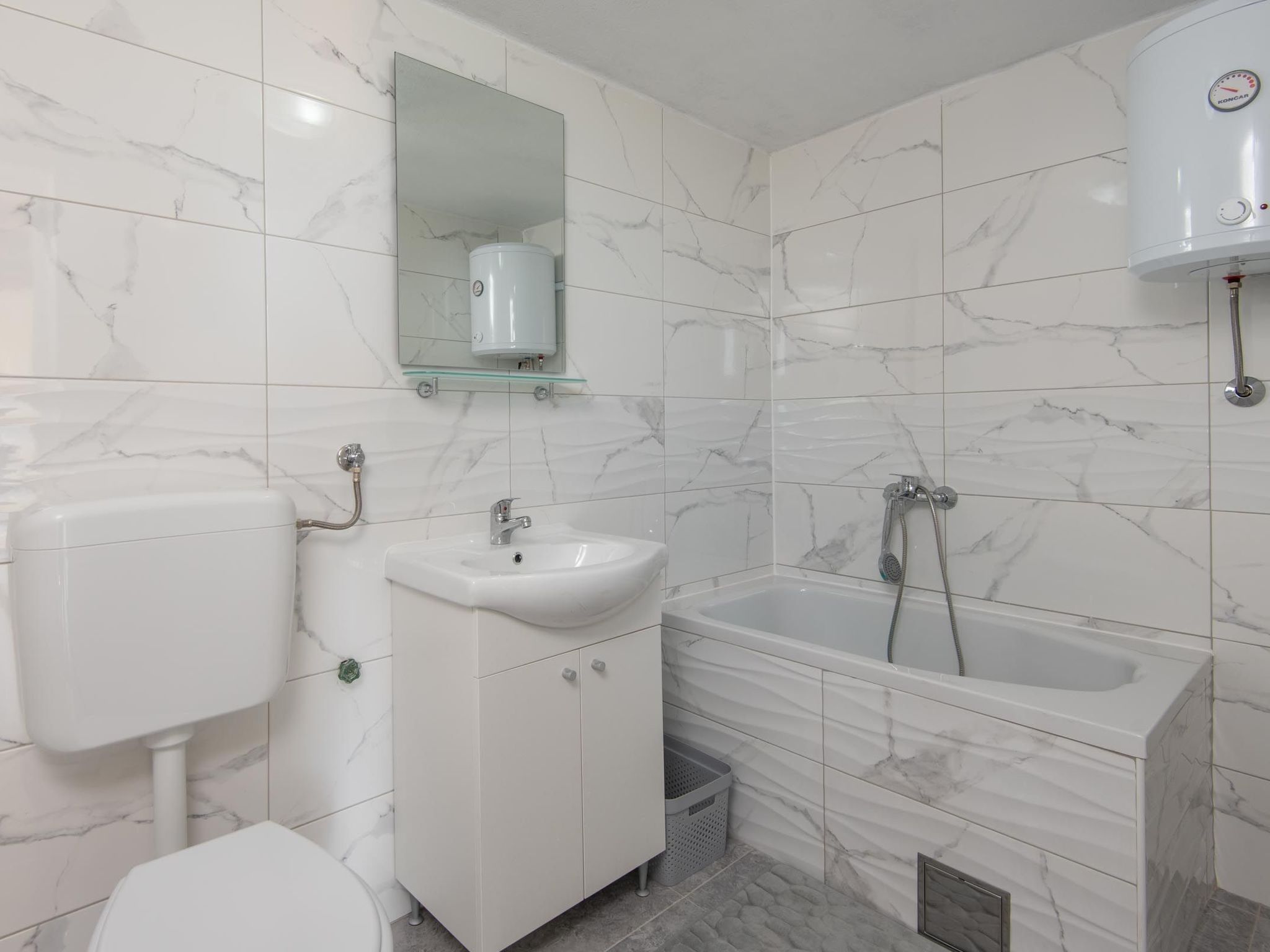 "Kuna" direkt am Strand-Binnen