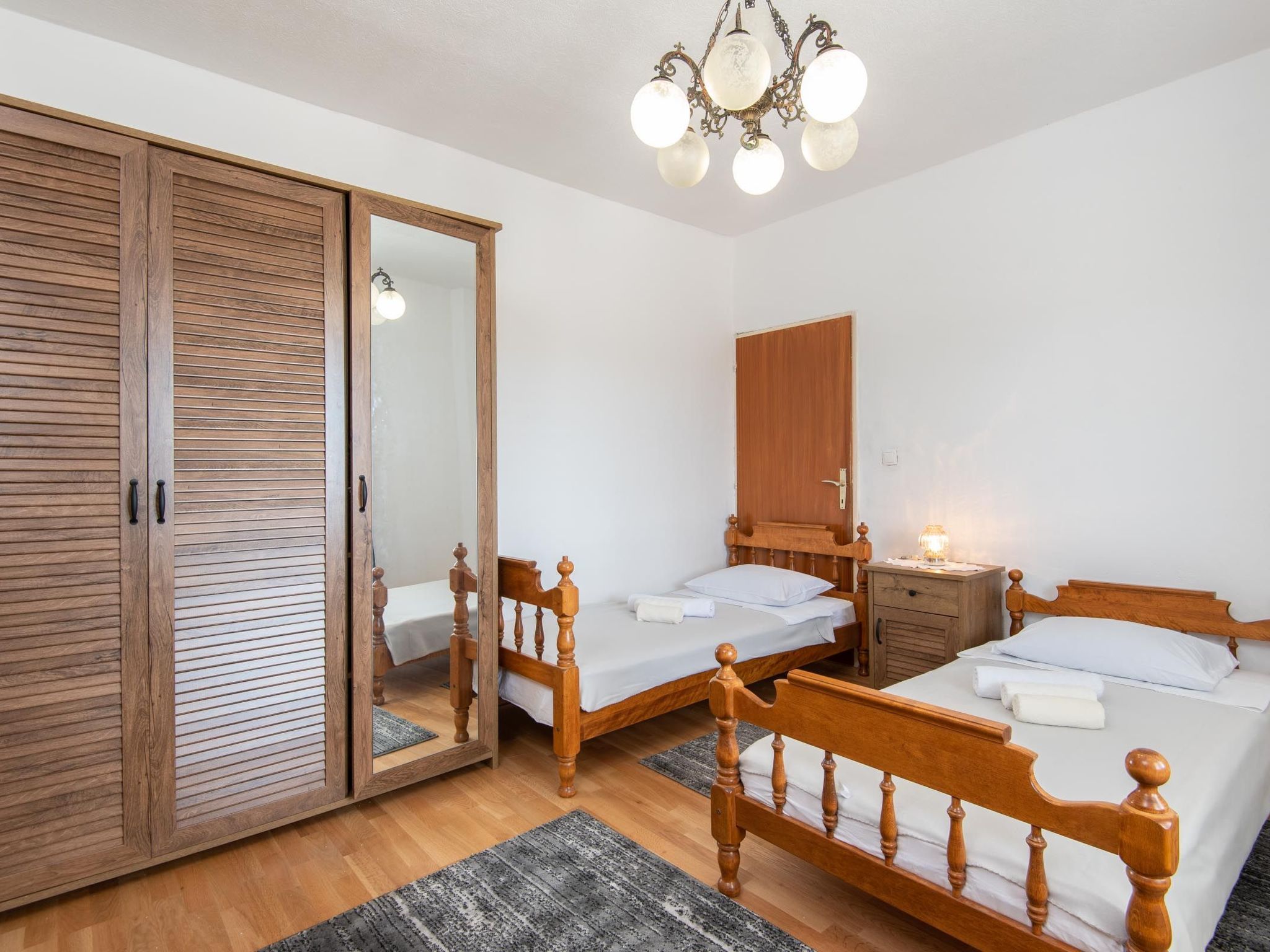 "Kuna" direkt am Strand-Binnen