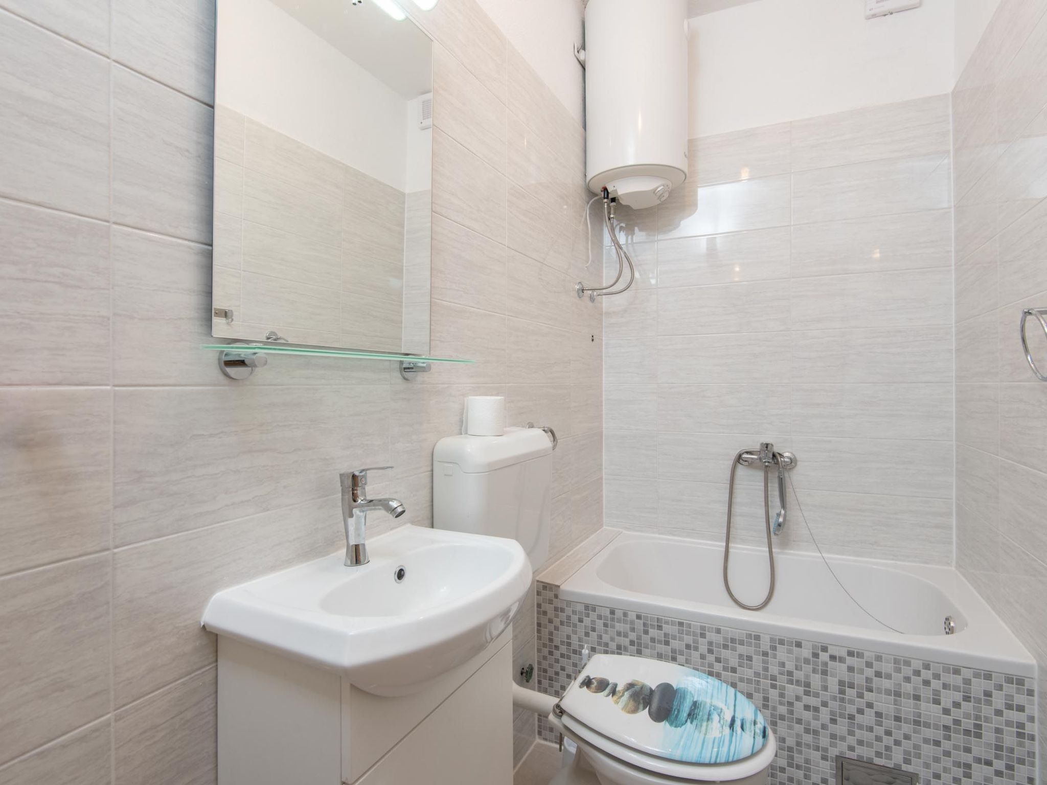 "Kuna" direkt am Strand-Binnen