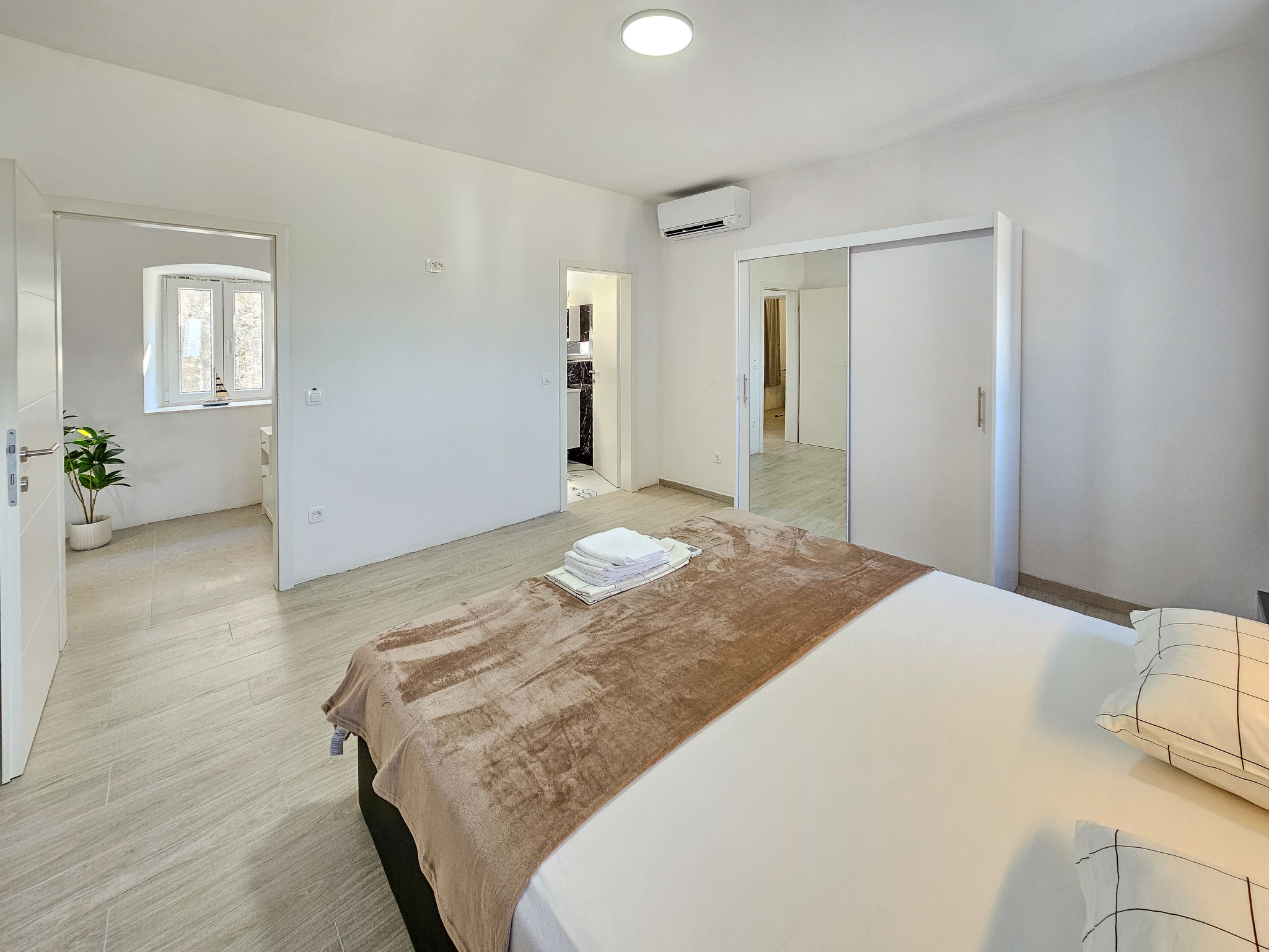 Sunrise: Gerenoveerd vakantiehuis met privézwembad nabij Drače - foto 18