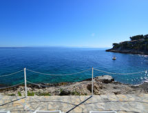 Appartement Borovina aan zee in Prigradica, Korčula – 25m van het strand - thumbnail 1
